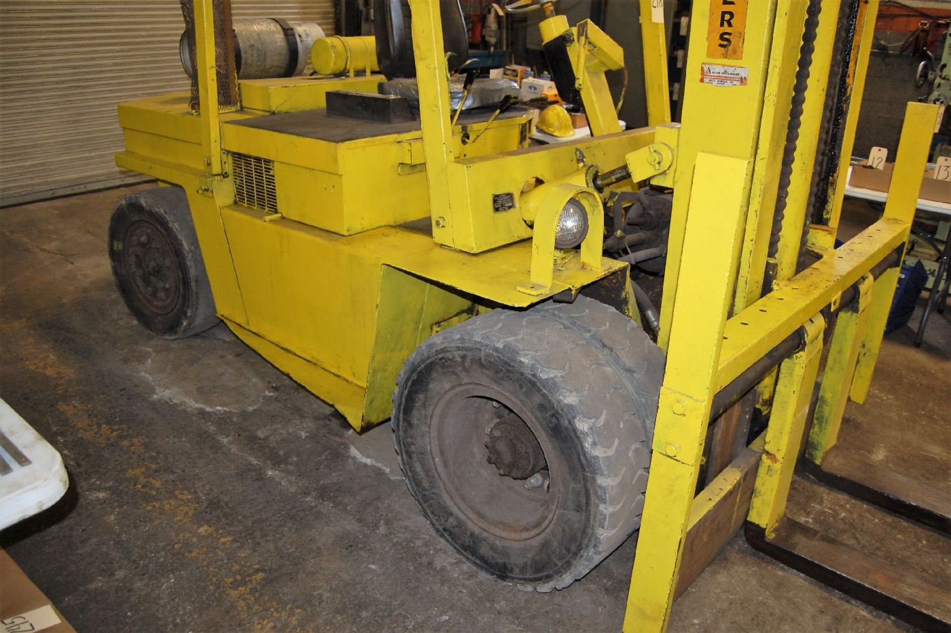 Allis Chalmers Model FP140 LP Gas 14,000-Lbs. x 144" Lift Capacity Forklift Truck - Image 3 of 7