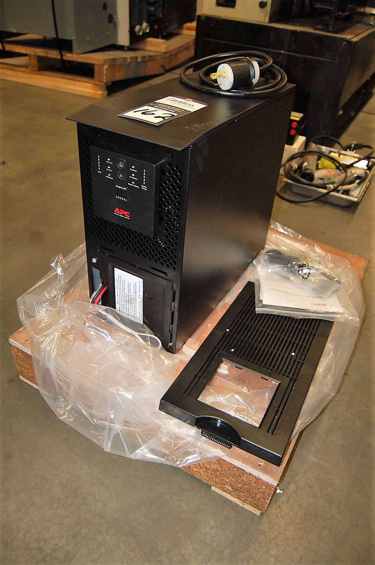 APC Uninterruptible Power Supply