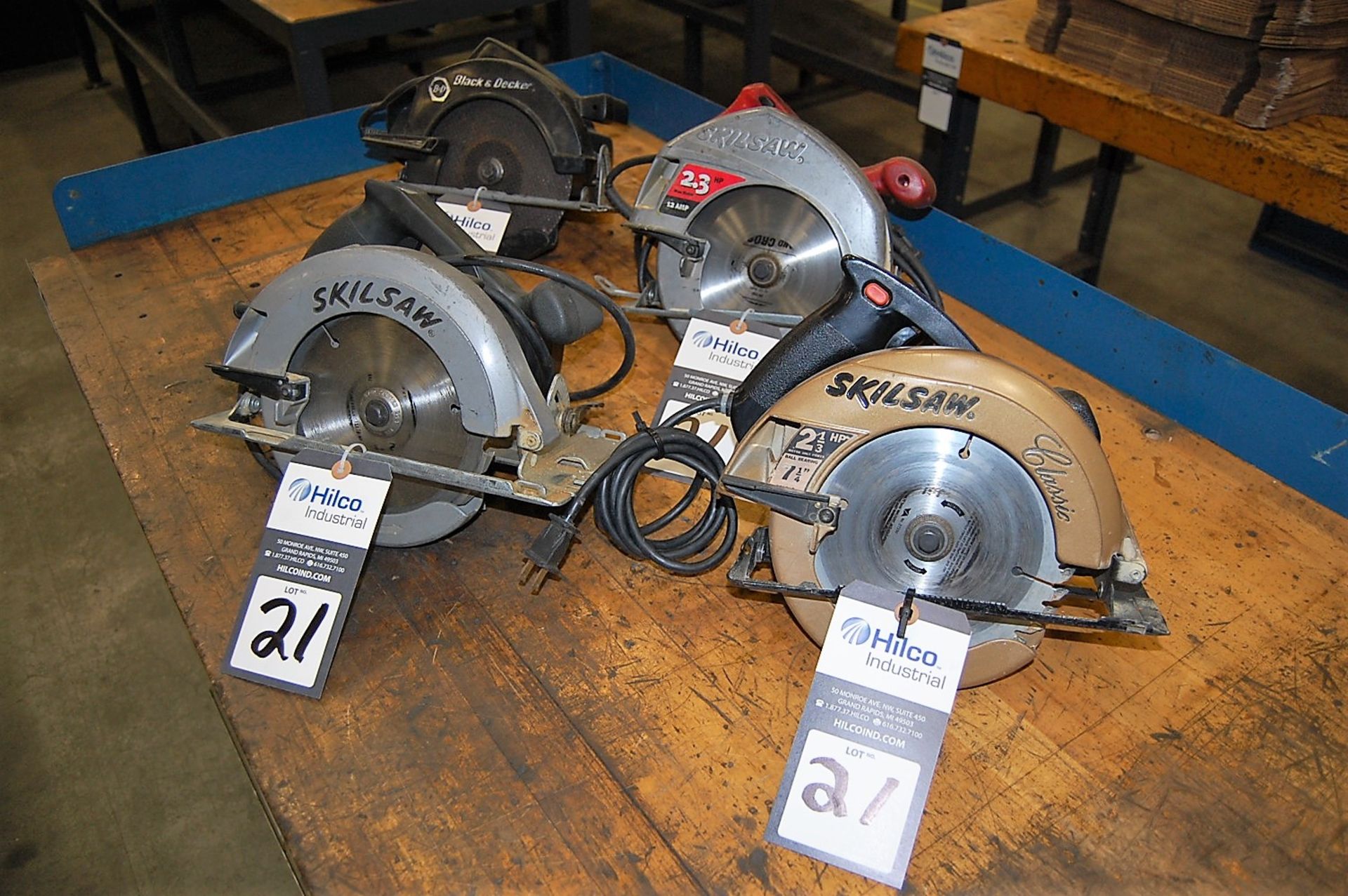 Electric 7-1/4" Circular Saws - Image 2 of 6