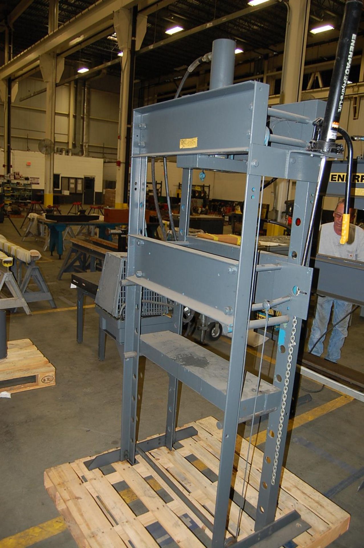 Hydraulic H-Frame Shop Press - Image 3 of 6