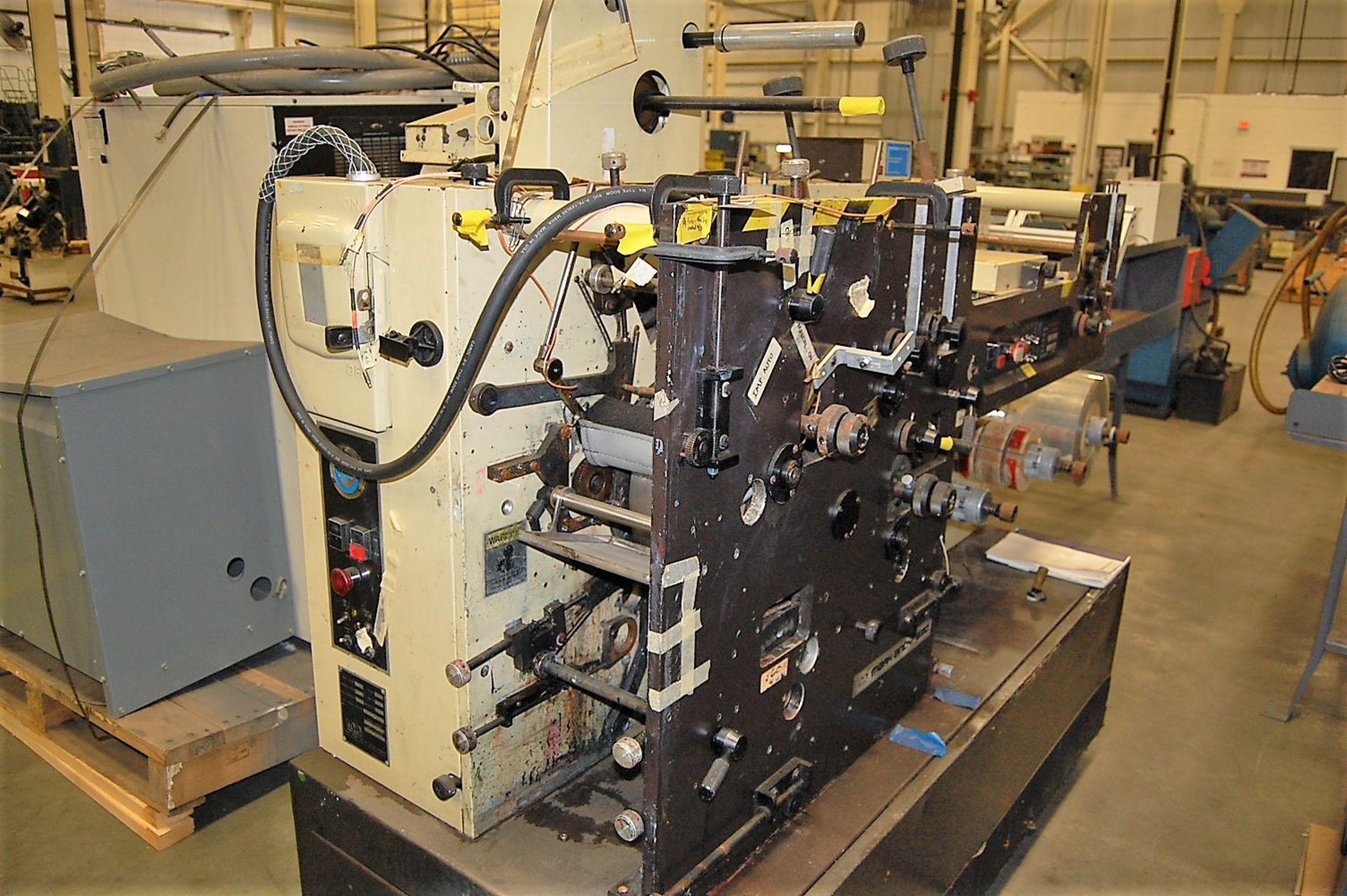 Mark Andy Model 830E / 833867Y-206 Rotary Printing and Diecutting Press - Image 6 of 10