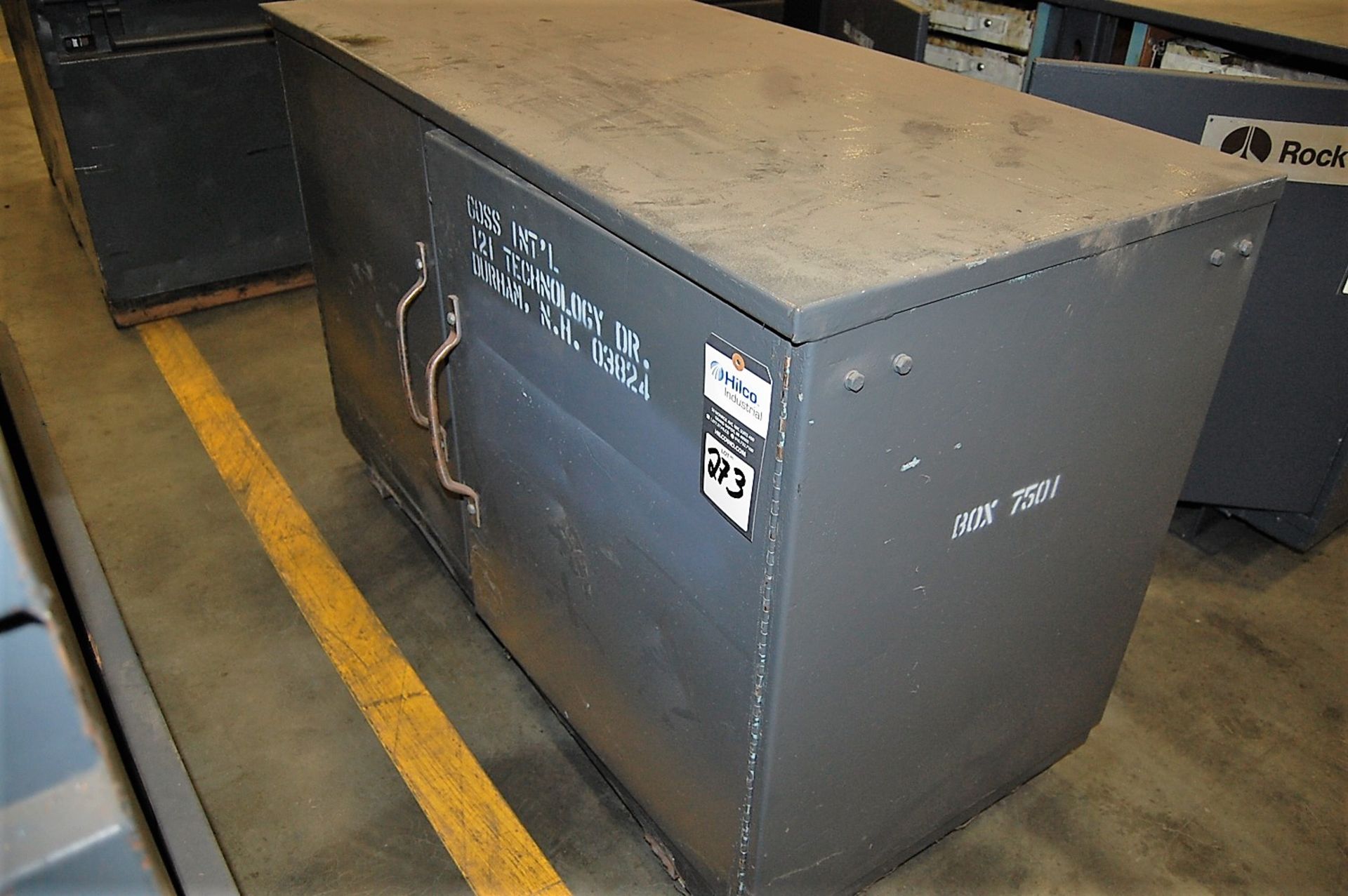 Knaack 54" x 25" x 35" H 2-Door Jobox