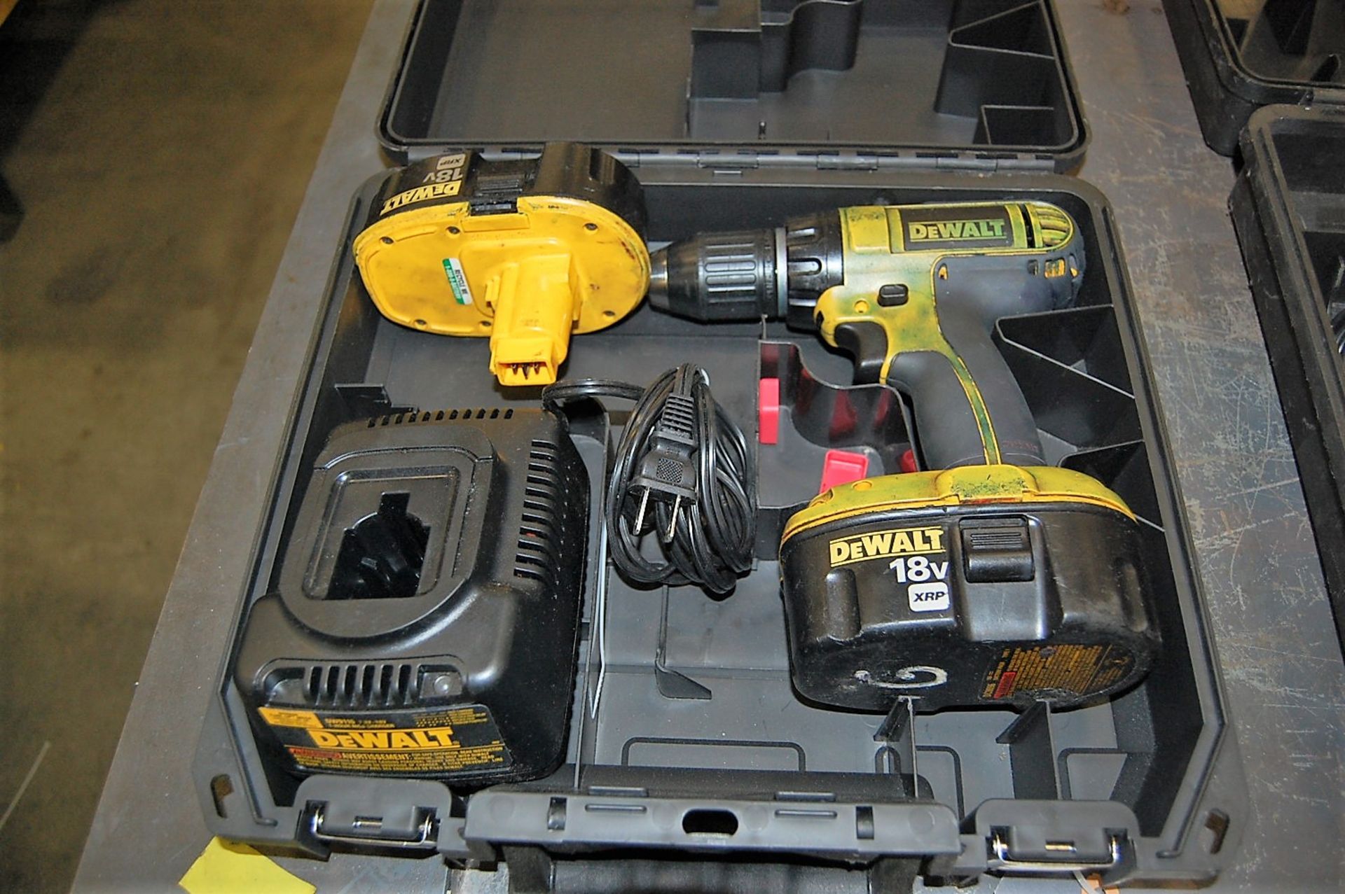 DeWalt Model DC720 Cordless 1/2" Drill Driver - Image 2 of 4