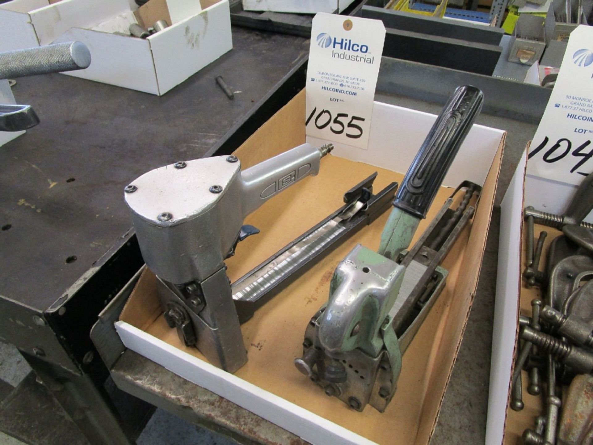 Container Stapling Corp Pneumatic Box Stapler