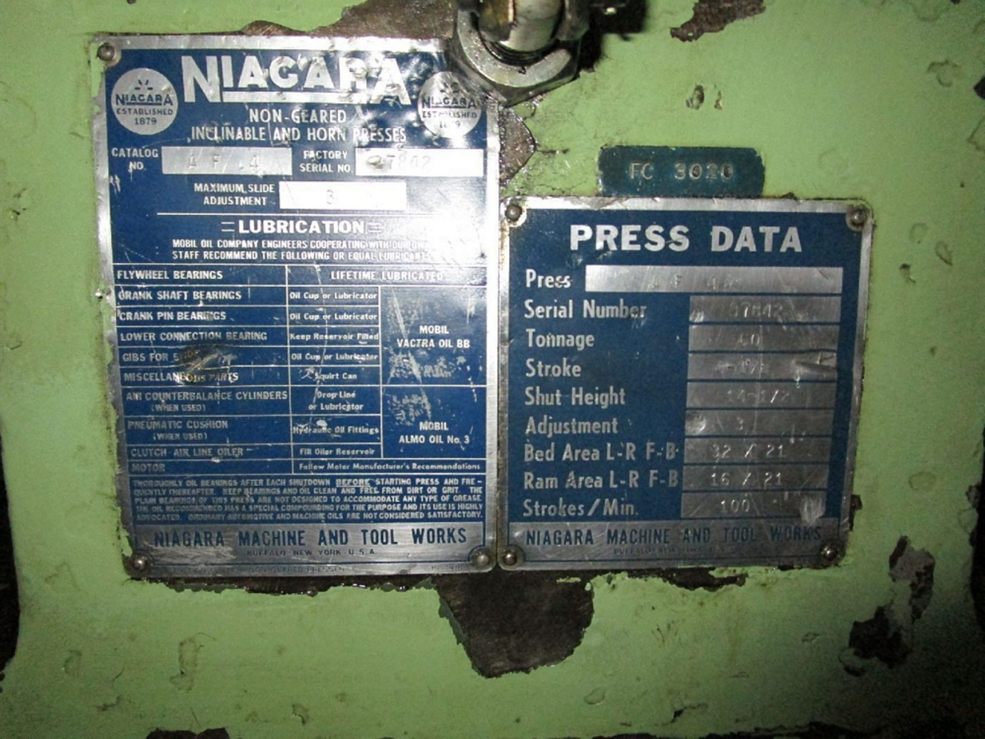 Niagara Model AF-4 60 Ton Press - Image 2 of 3