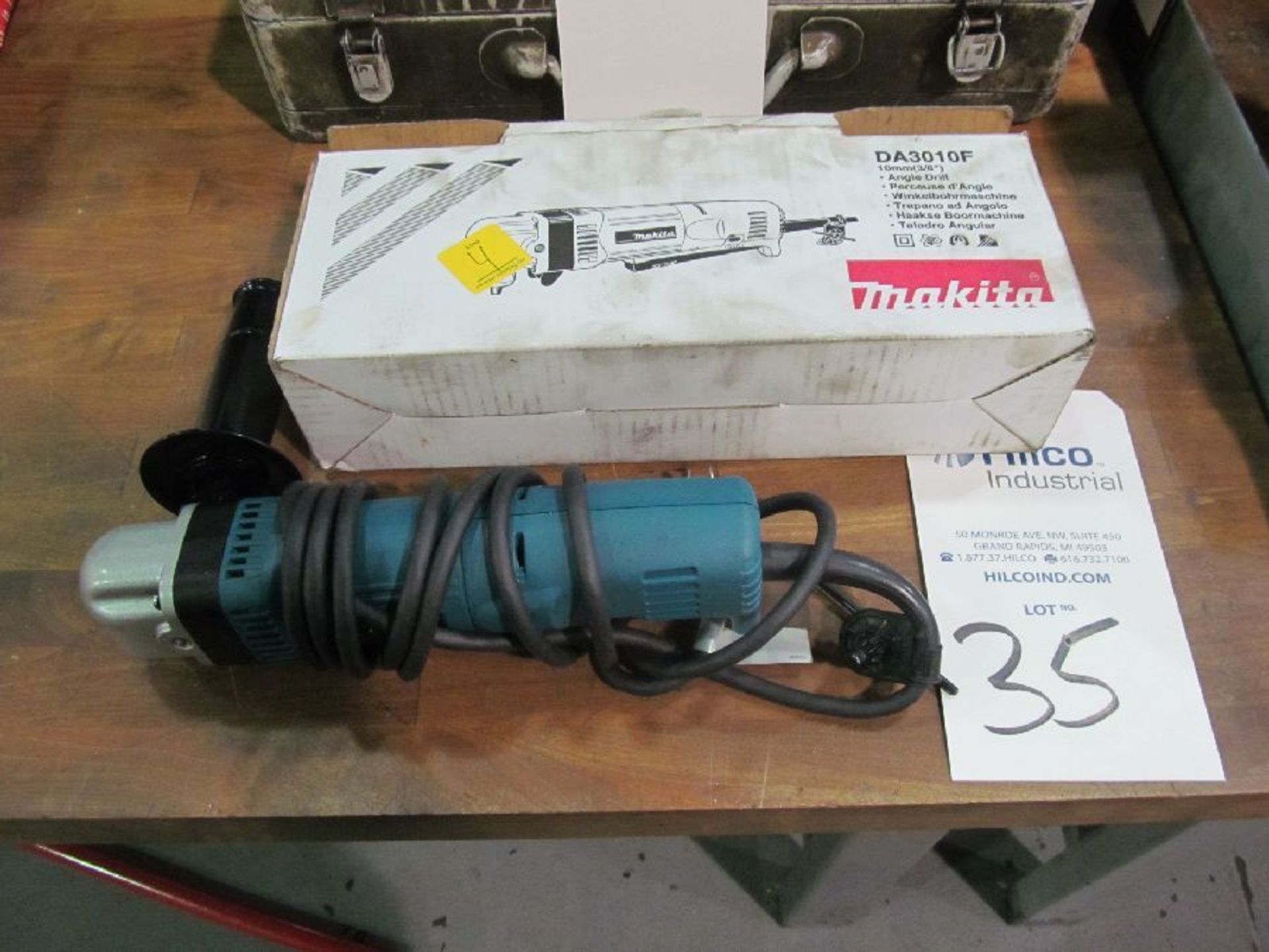 Makita Model DA3010F Angle Drill