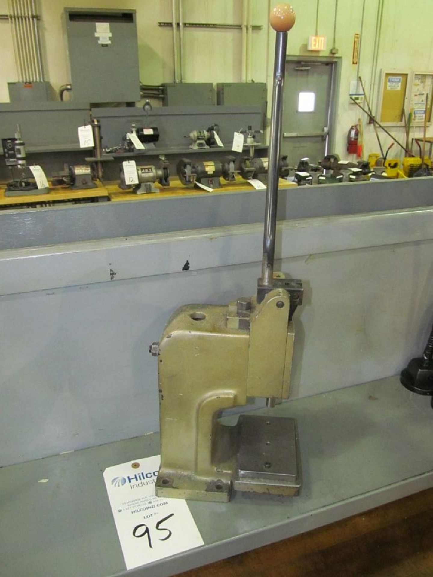 Exacta Manual Toggle Press