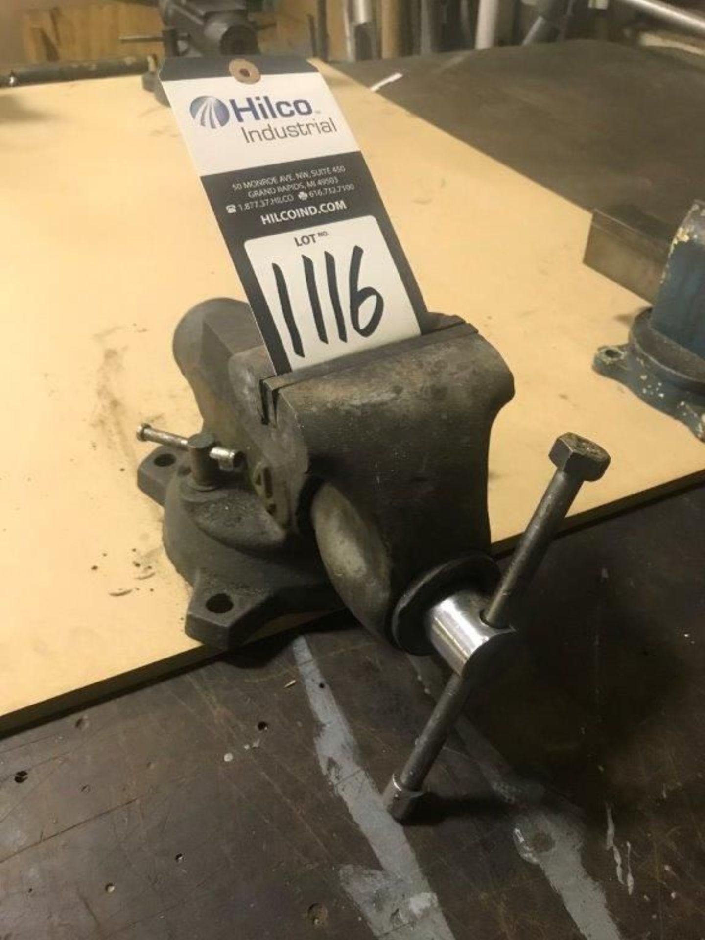 4" Swivel Base Bench Vise - Image 2 of 2