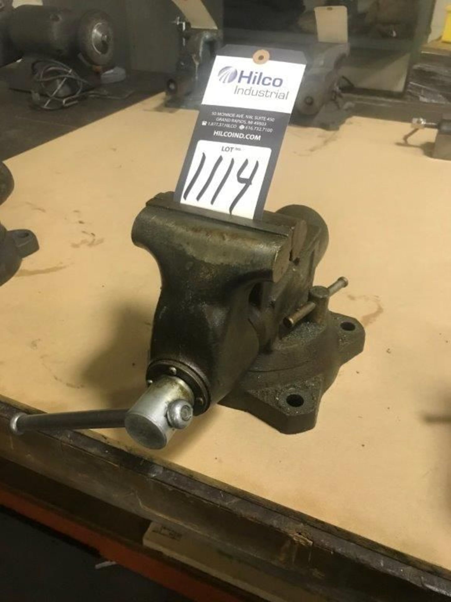 Wilton 5" Swivel Base Bench Vise