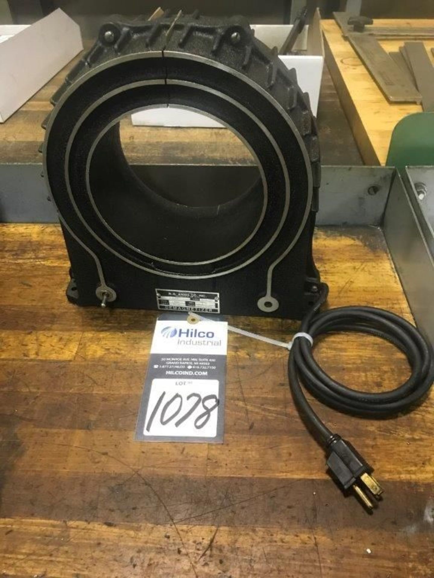 R.B. Annis Model 6" Circle 120 Volt Demagnetizer