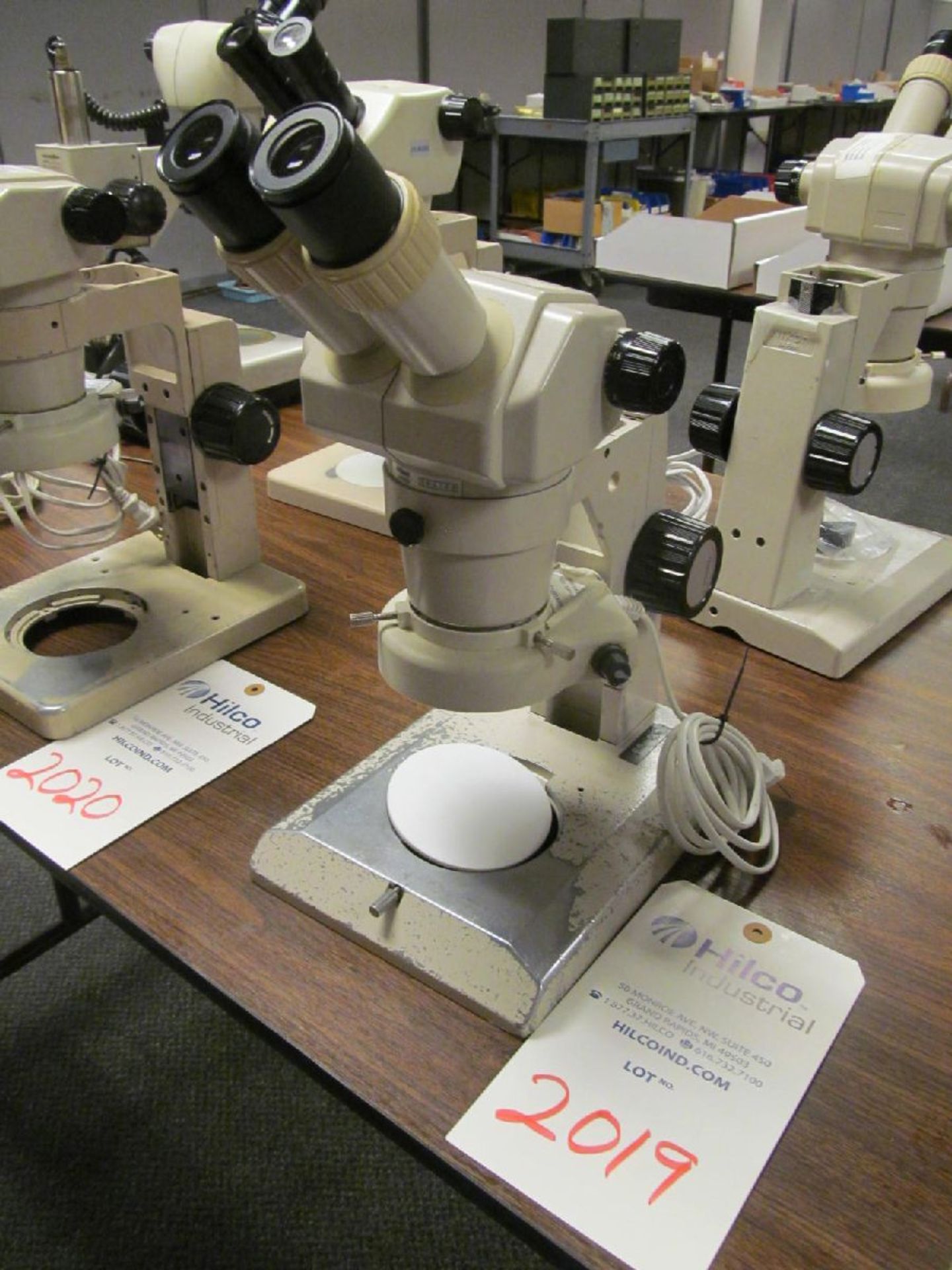 Nikon Model SMZ-1B Stereo Microscope