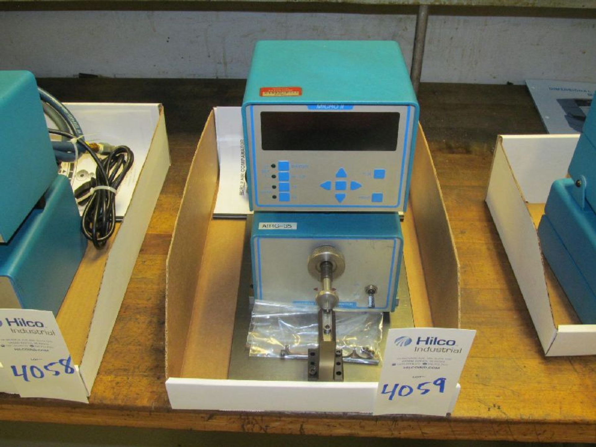 Western Gage Model Micro II Digital Air Comparator