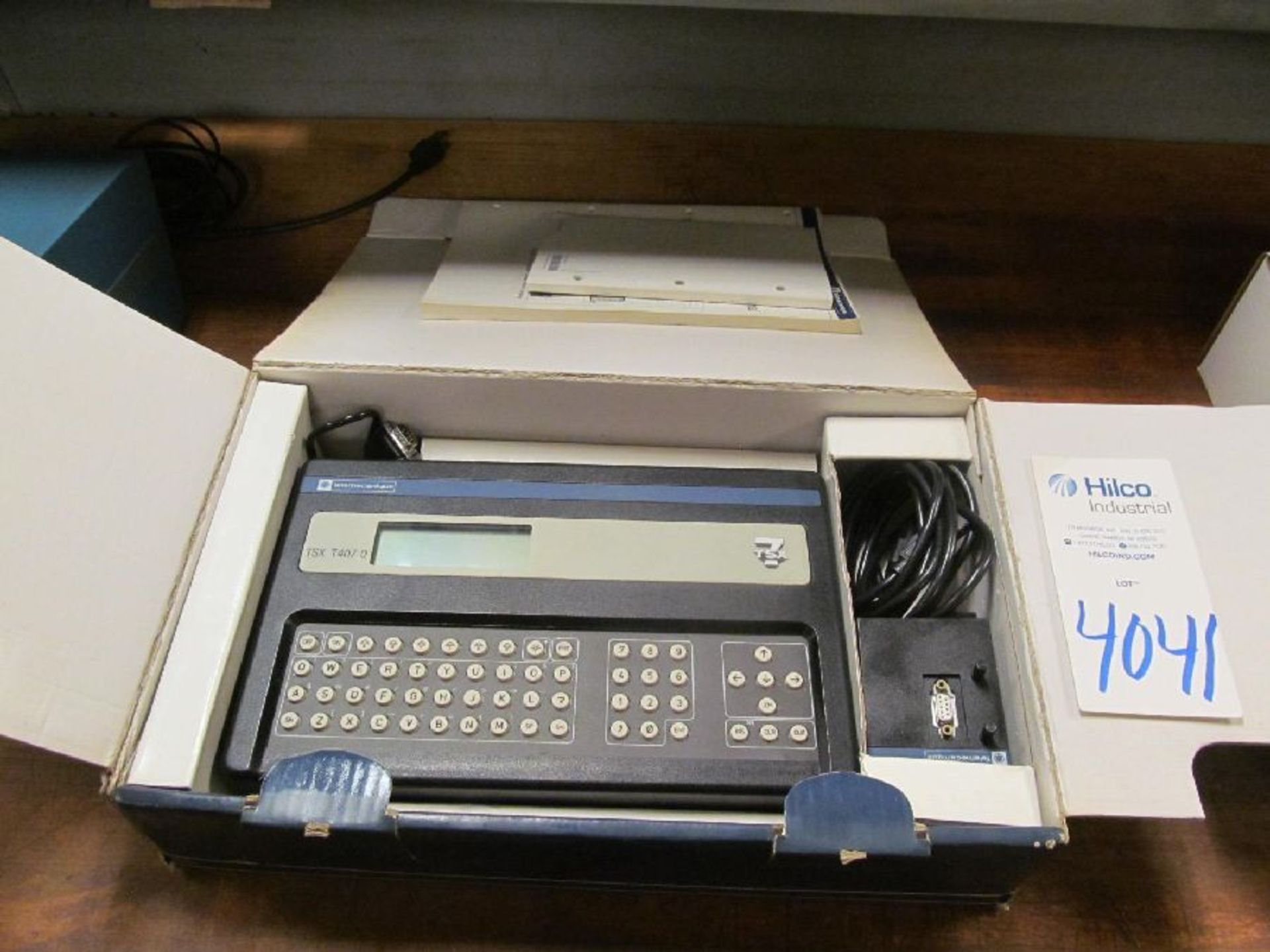 Telemecanique Model TSX T407 Programing Terminal Unit