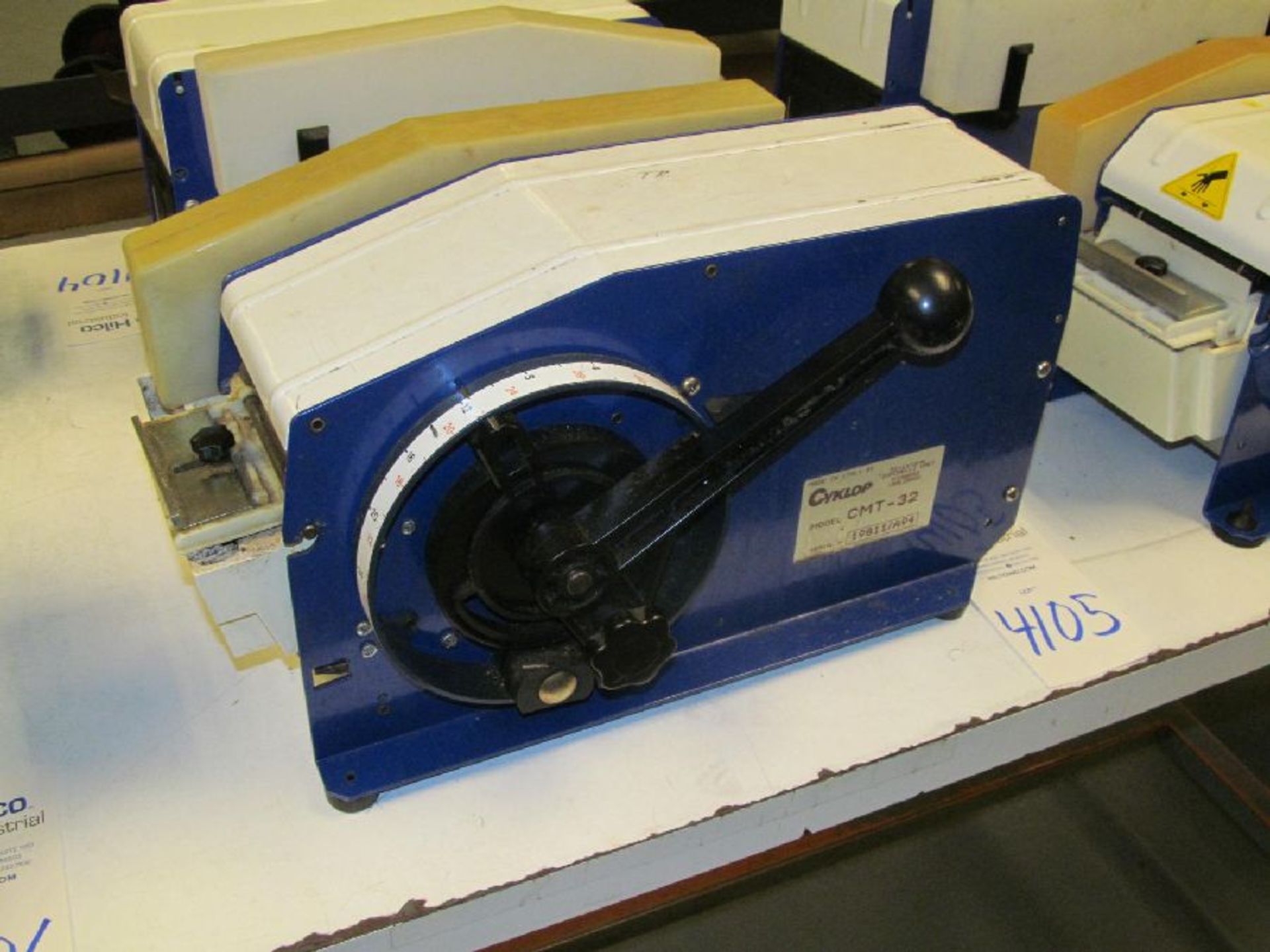 Cyklop Model CNT-32 Manual Wet Tape Machine