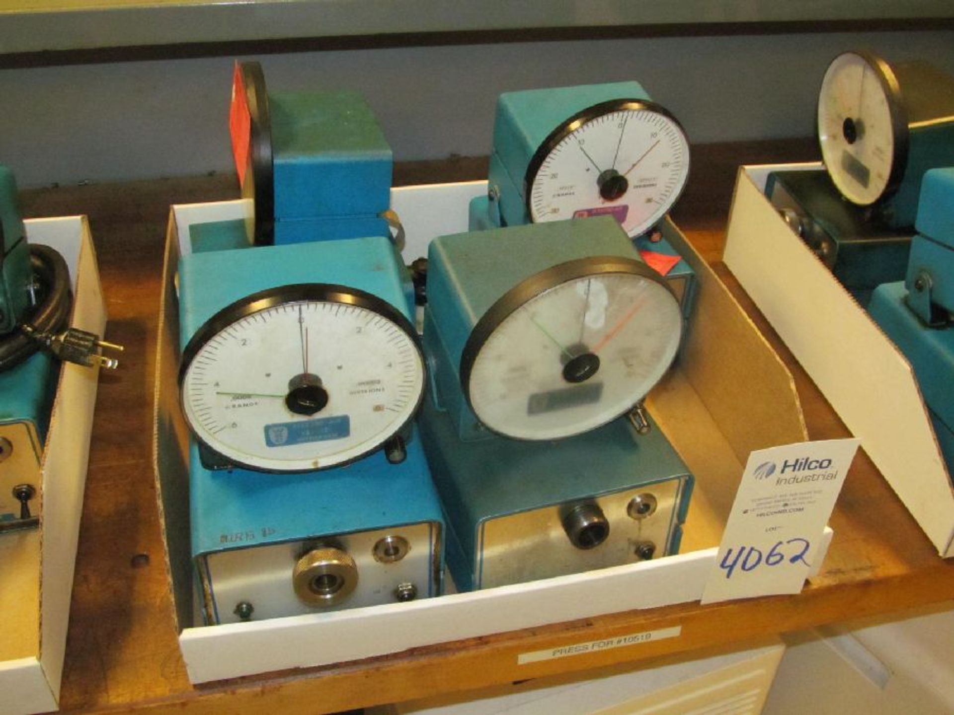 Western Gage Model Micro Air Air Comparators