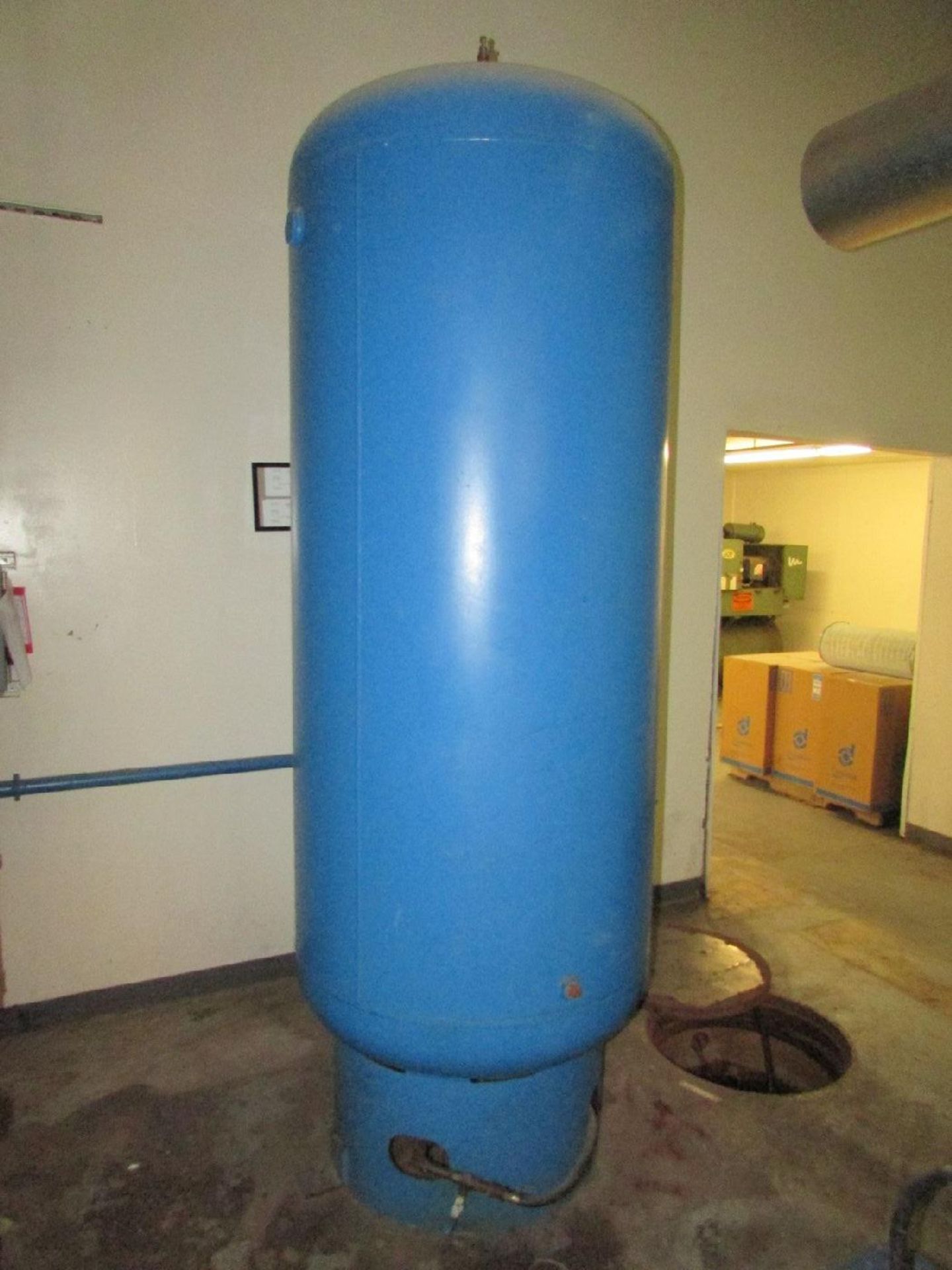 Vertical Air Receiver Tank - Image 2 of 2