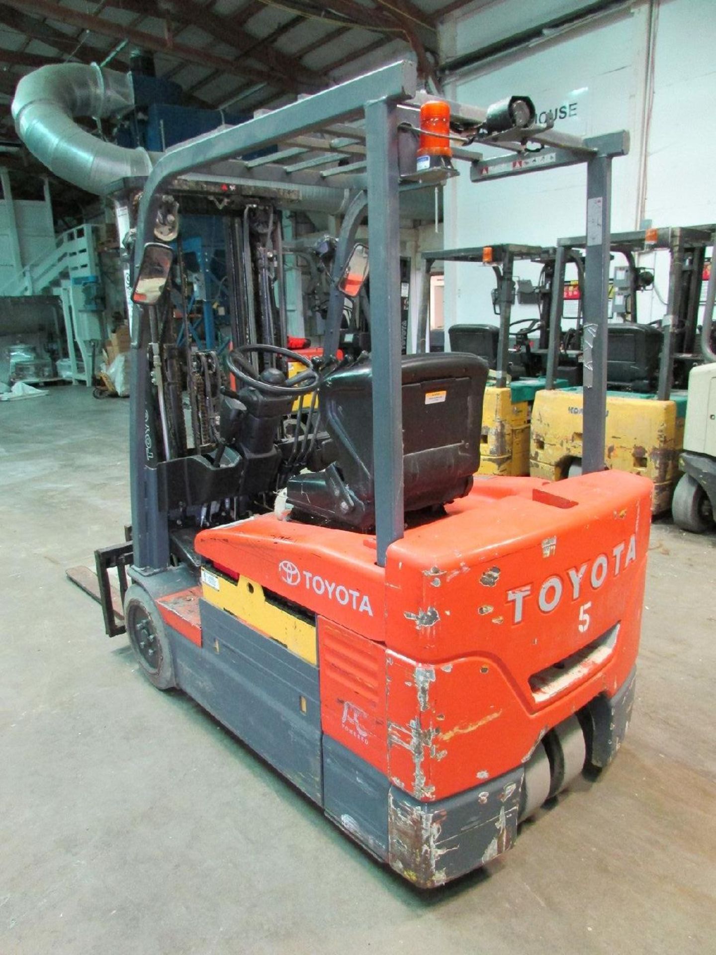 Toyota Model 7FBEU20 3-Wheel 3550 Lb. Electric Forklift Truck - Image 3 of 11