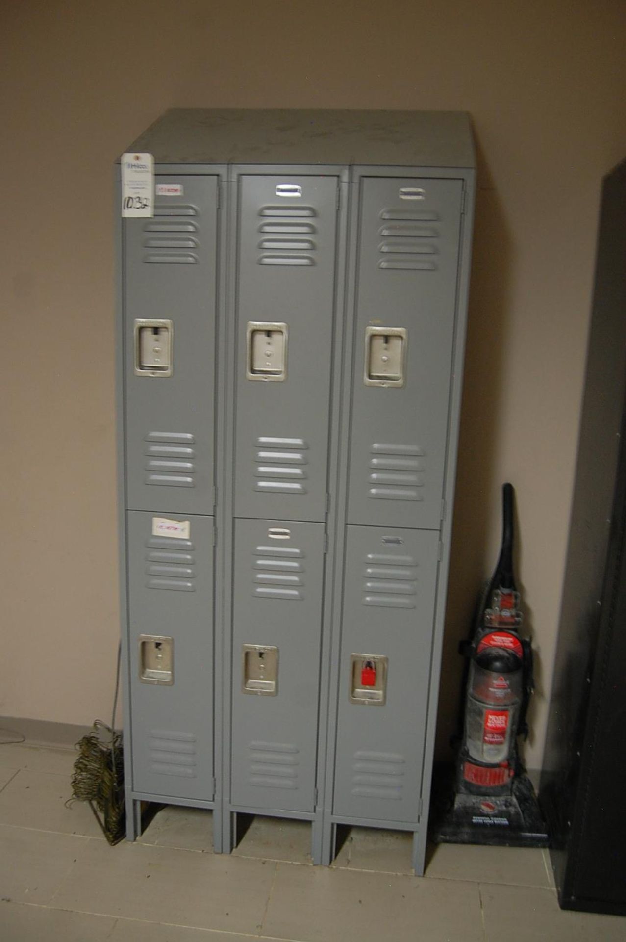 Half Height Storage Locker - Image 3 of 3