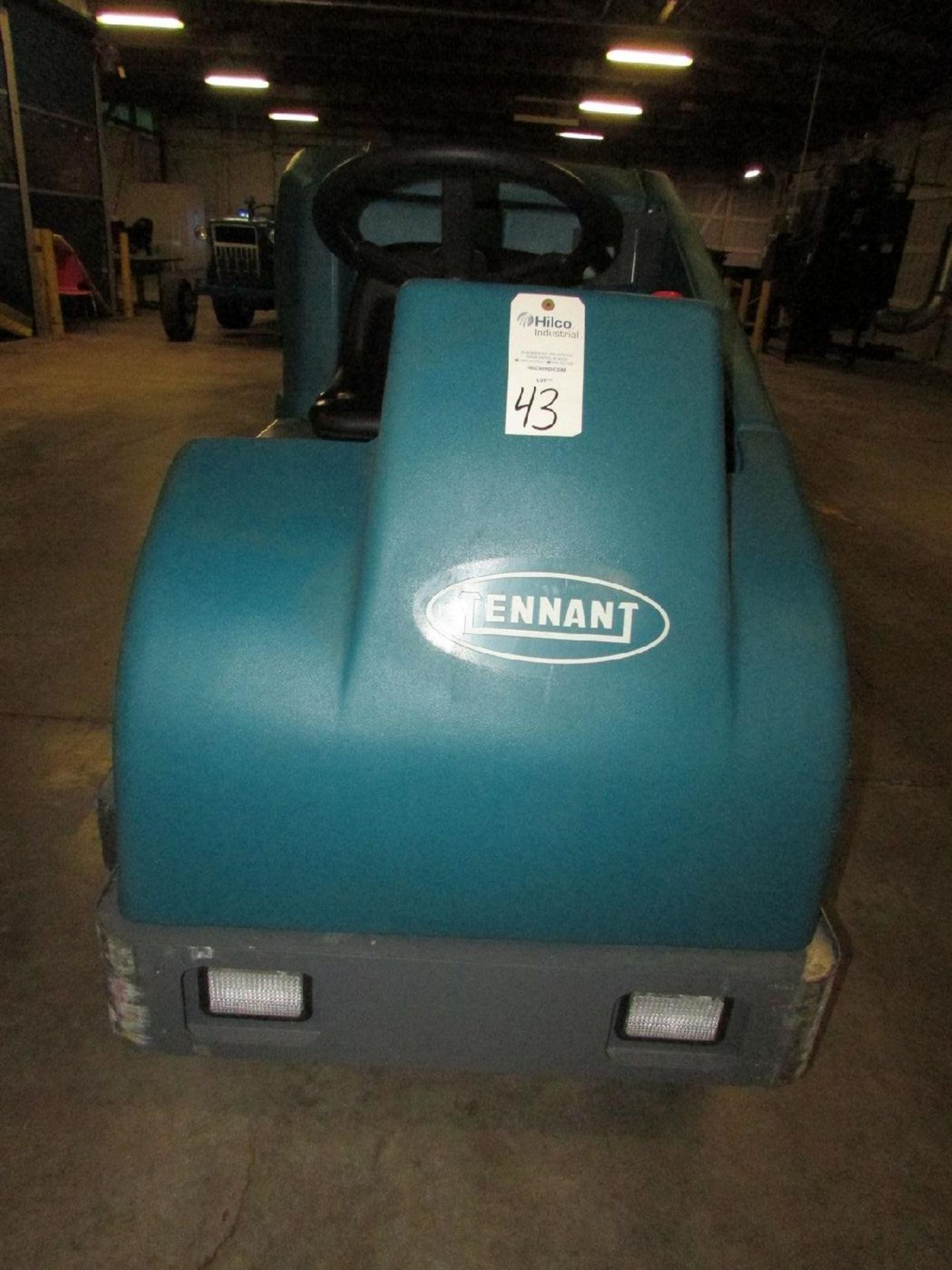 Tennant Model T-15 Electric Floor Scrubber - Image 10 of 14