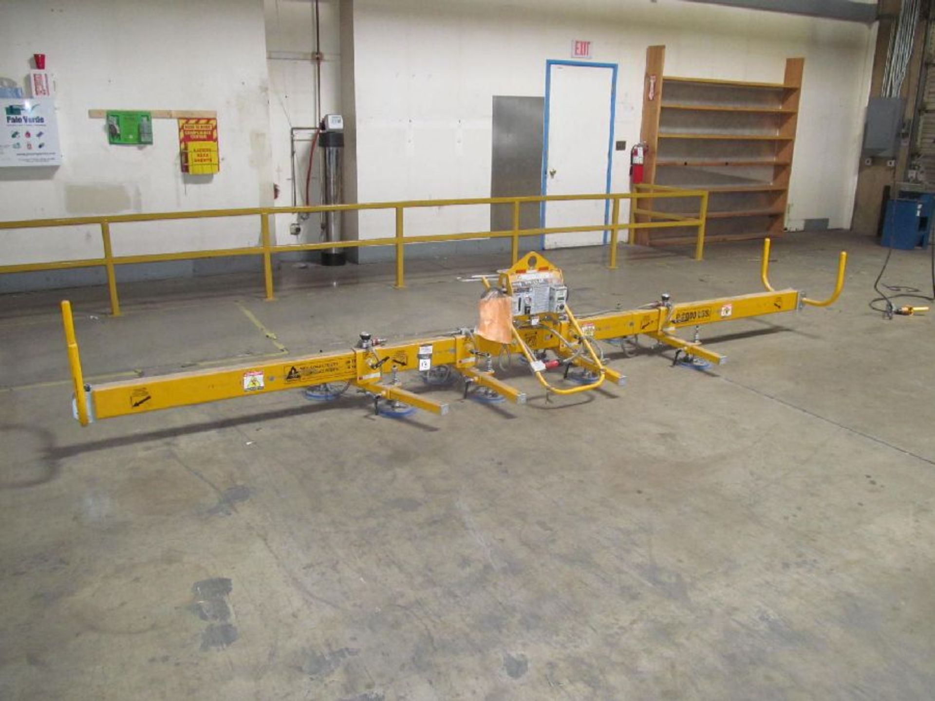 Anver Model VPF-57HD-L & L200MB-190-4/44 2000-Lb Vacuum Sheet Lifter - Image 2 of 2