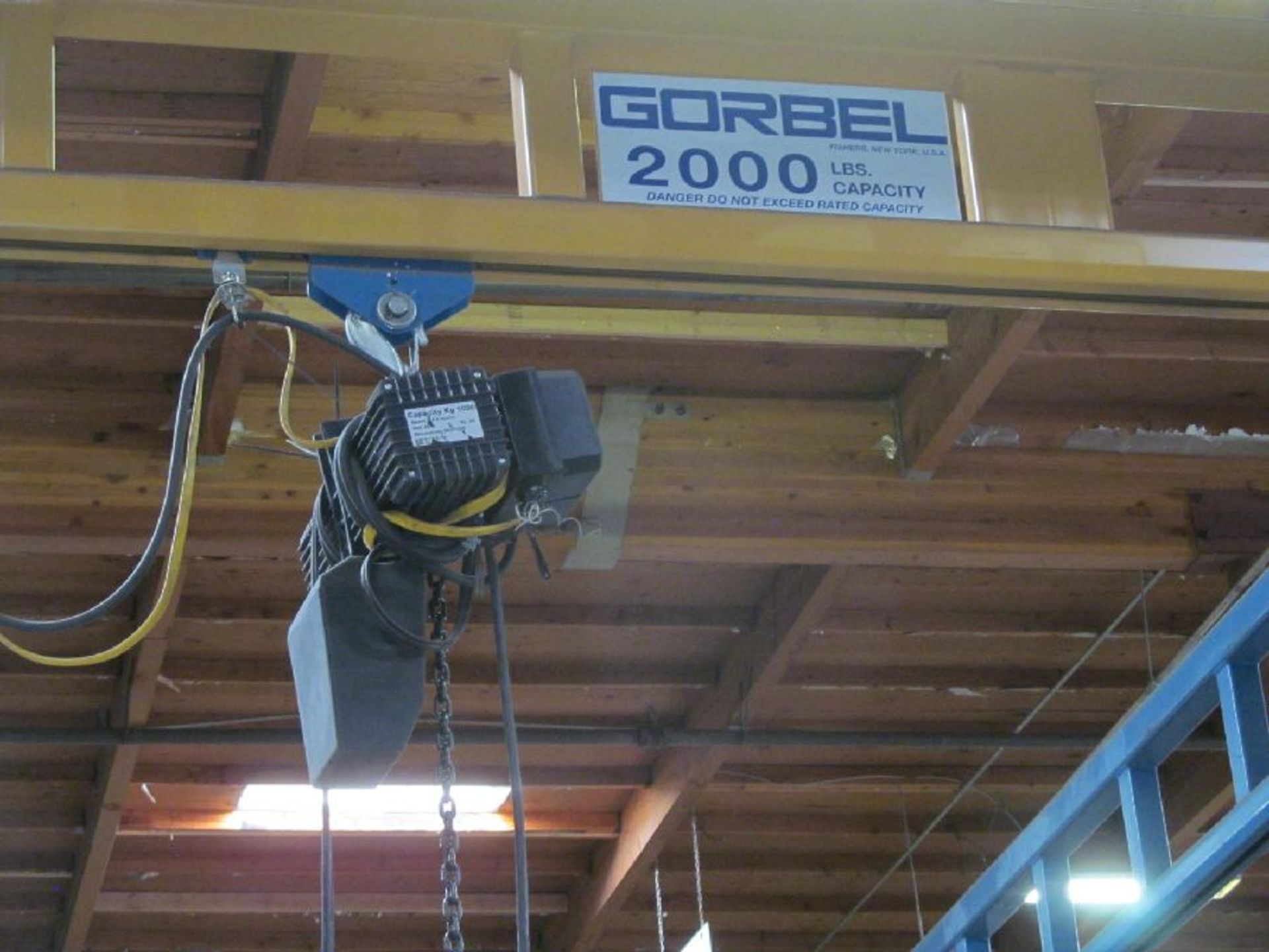 Gorbel 1-Ton x 30' Span Free-Standing Bridge Crane - Bild 4 aus 6