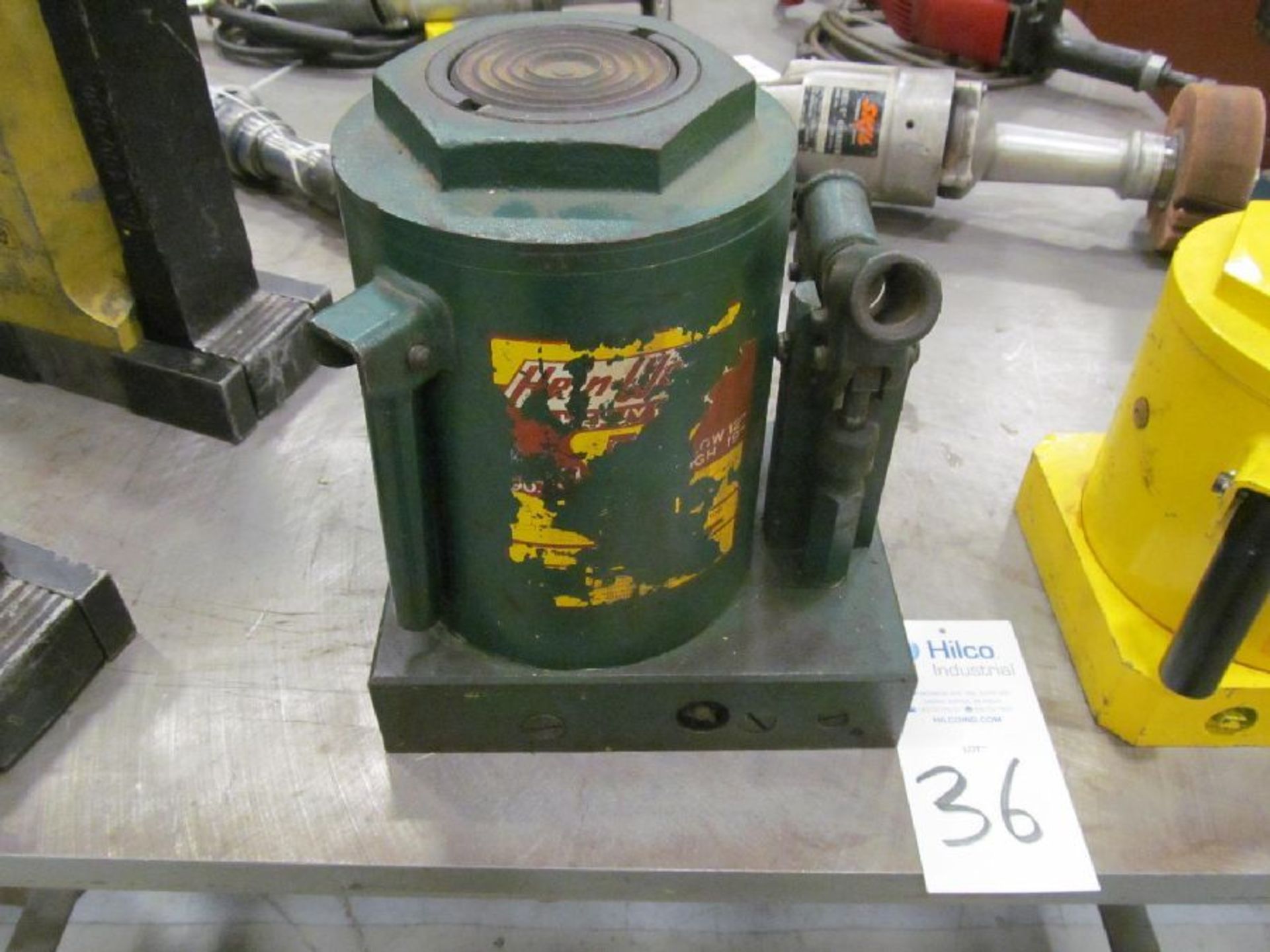 CF Hein Werner 50 Ton Hydraulic Jack