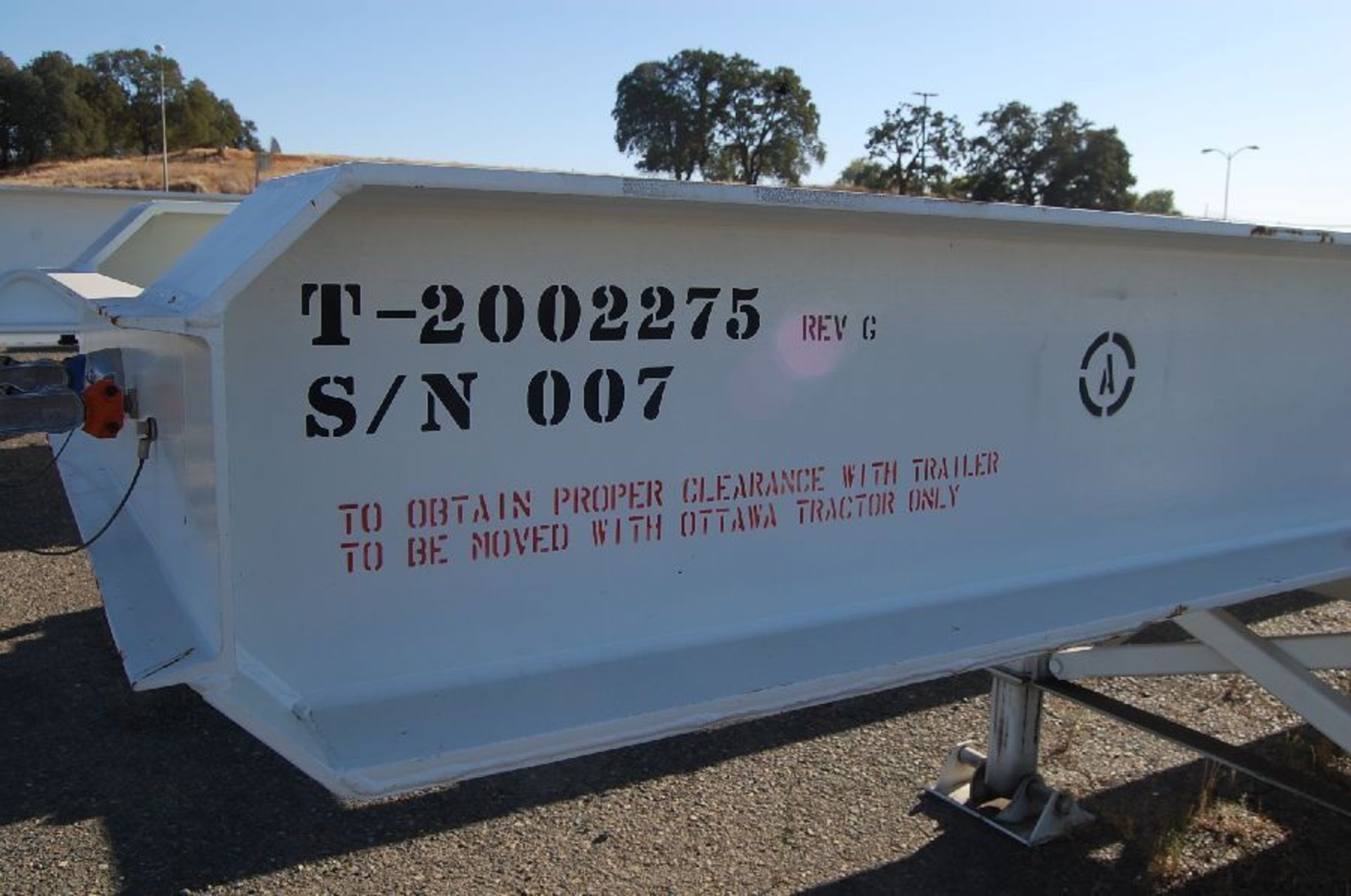 Model Atlas ST-3 132,000 Lb Capacity Case Transport Trailer - Image 5 of 6