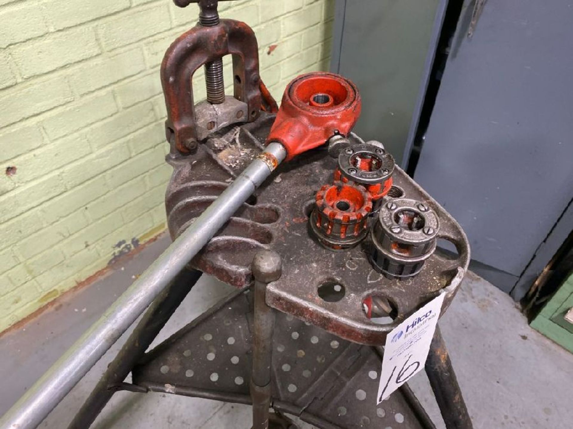 Ridgid Model 401A Tri Stand - Image 3 of 3