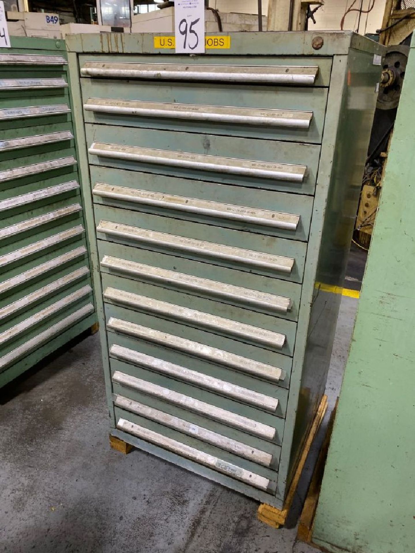 Vidmar 59"" Ball Bearing Tool Cabinet