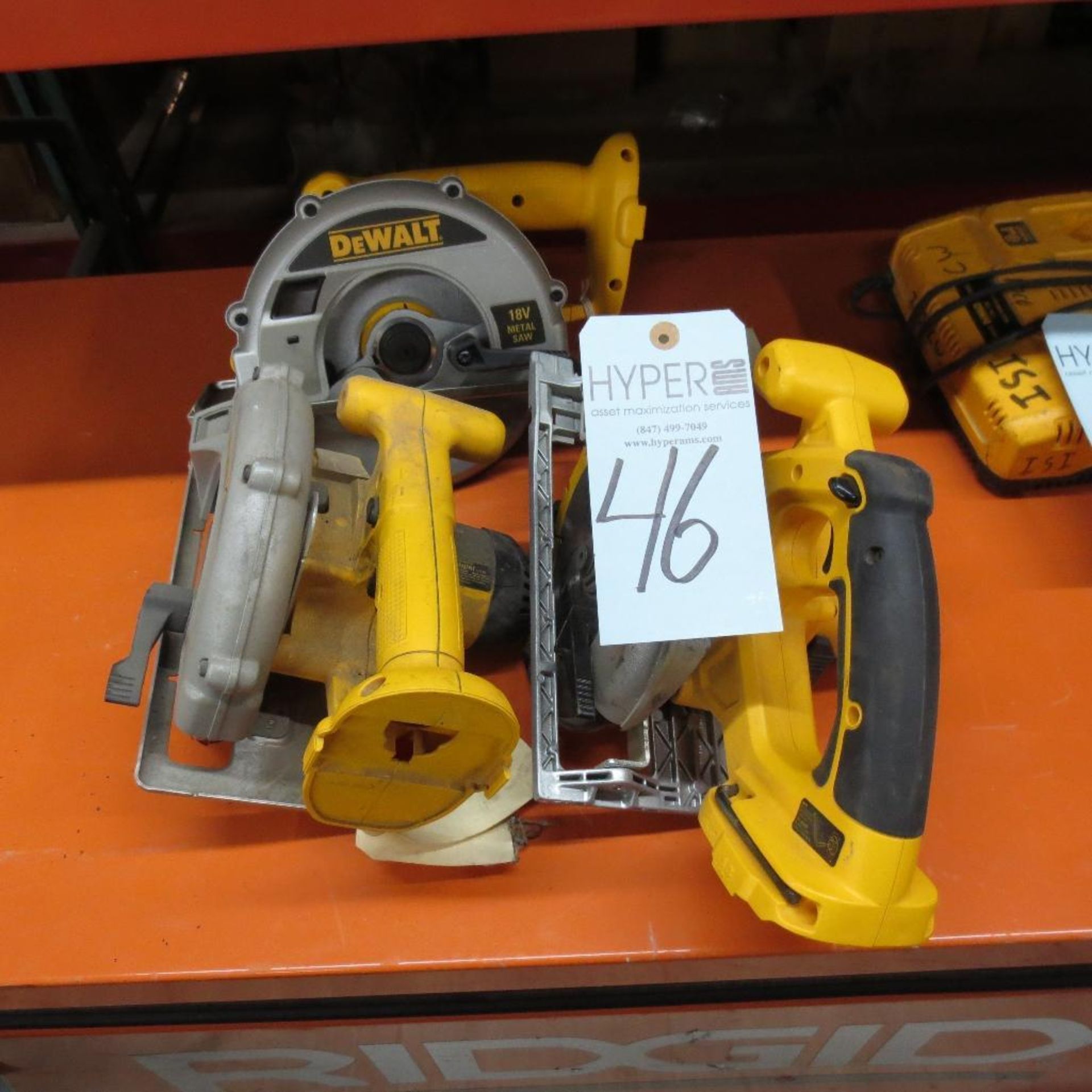 (3) Dewalt Battery Saws ( No Battery's )