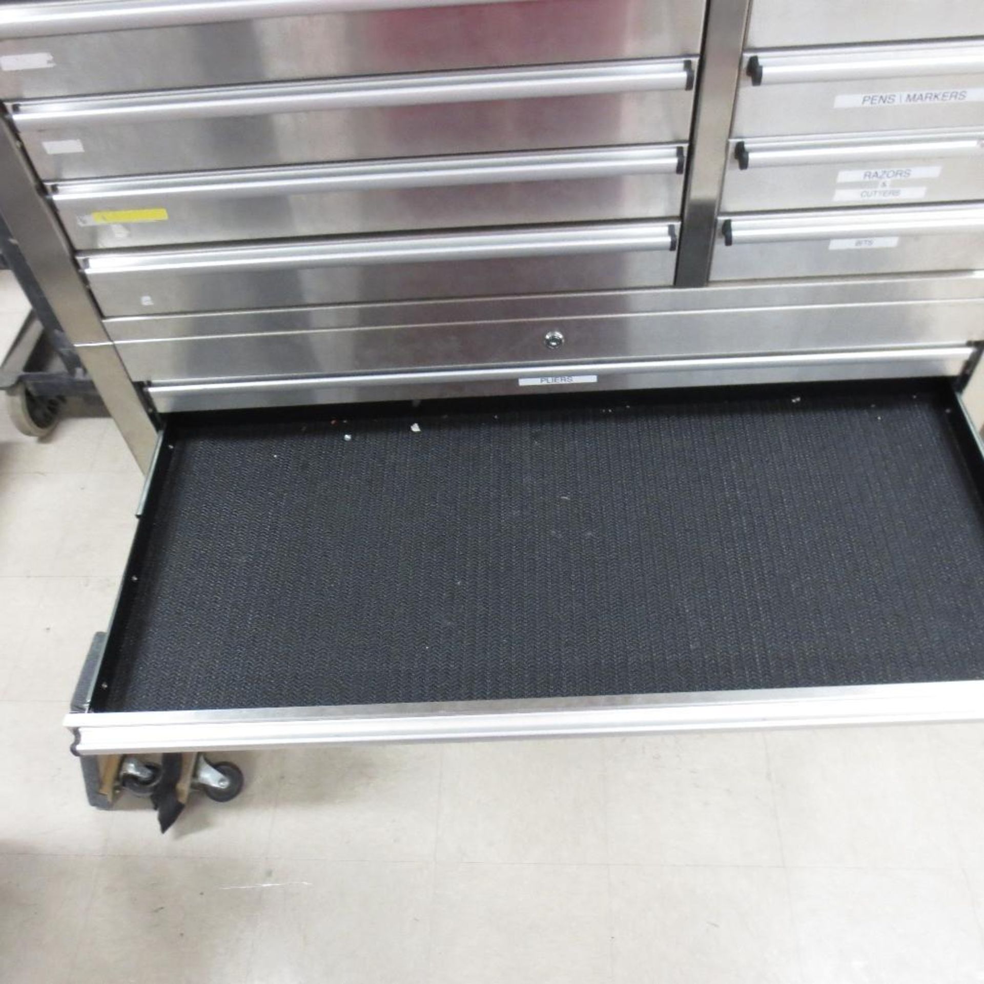 CSPS Roll Around Tool Cabinet - Image 4 of 6