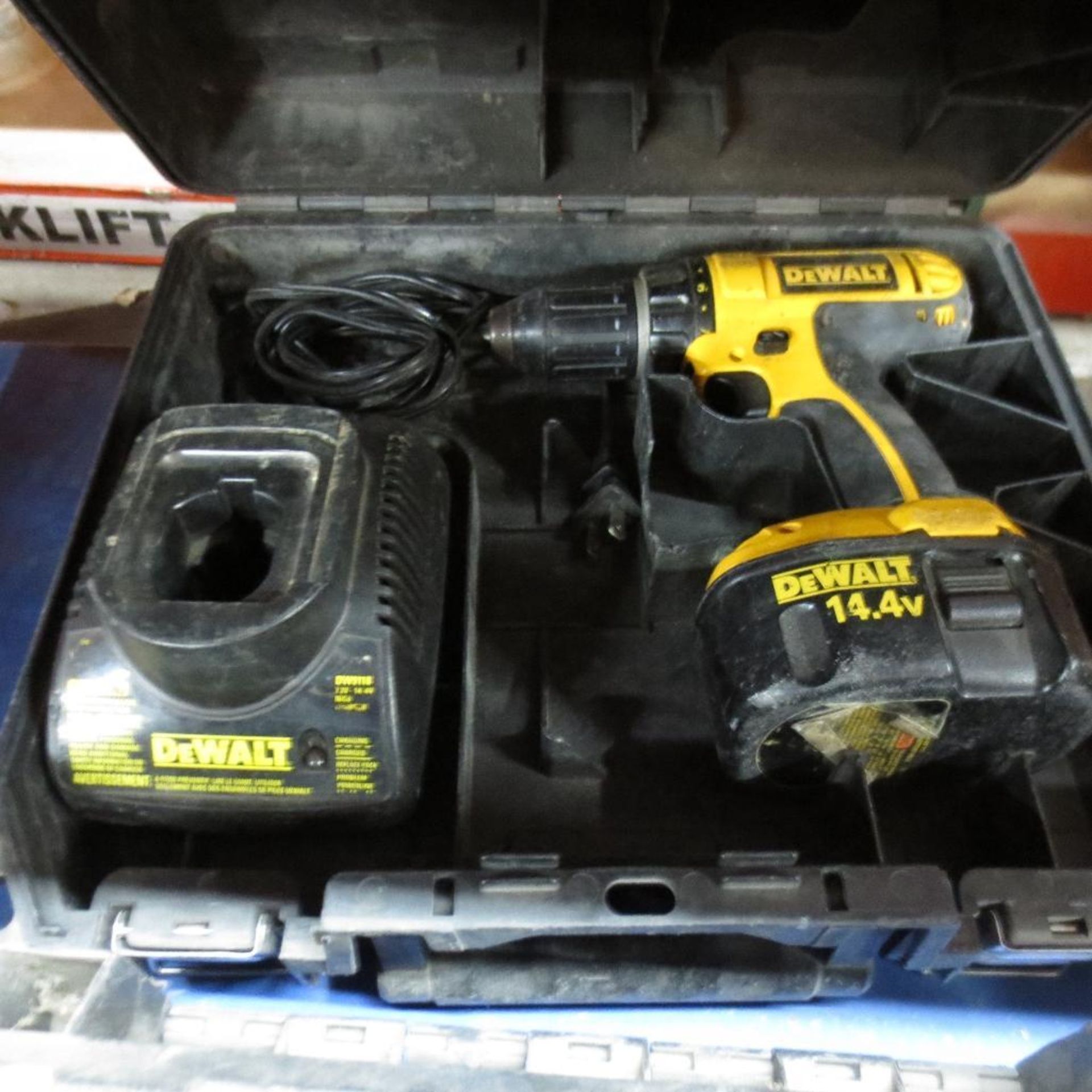 (4) Dewalt Battery Drills - Image 4 of 4