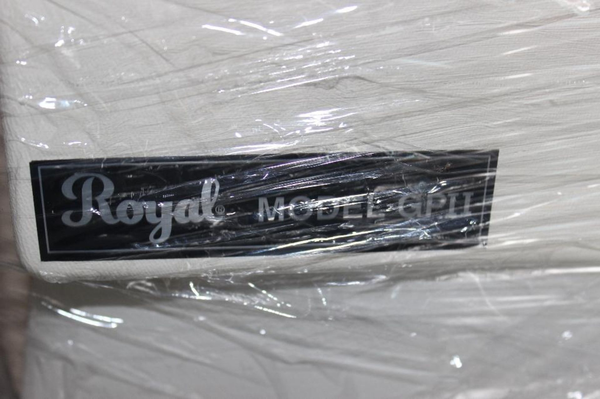7572 Royal dental chair model GPII - Image 3 of 3