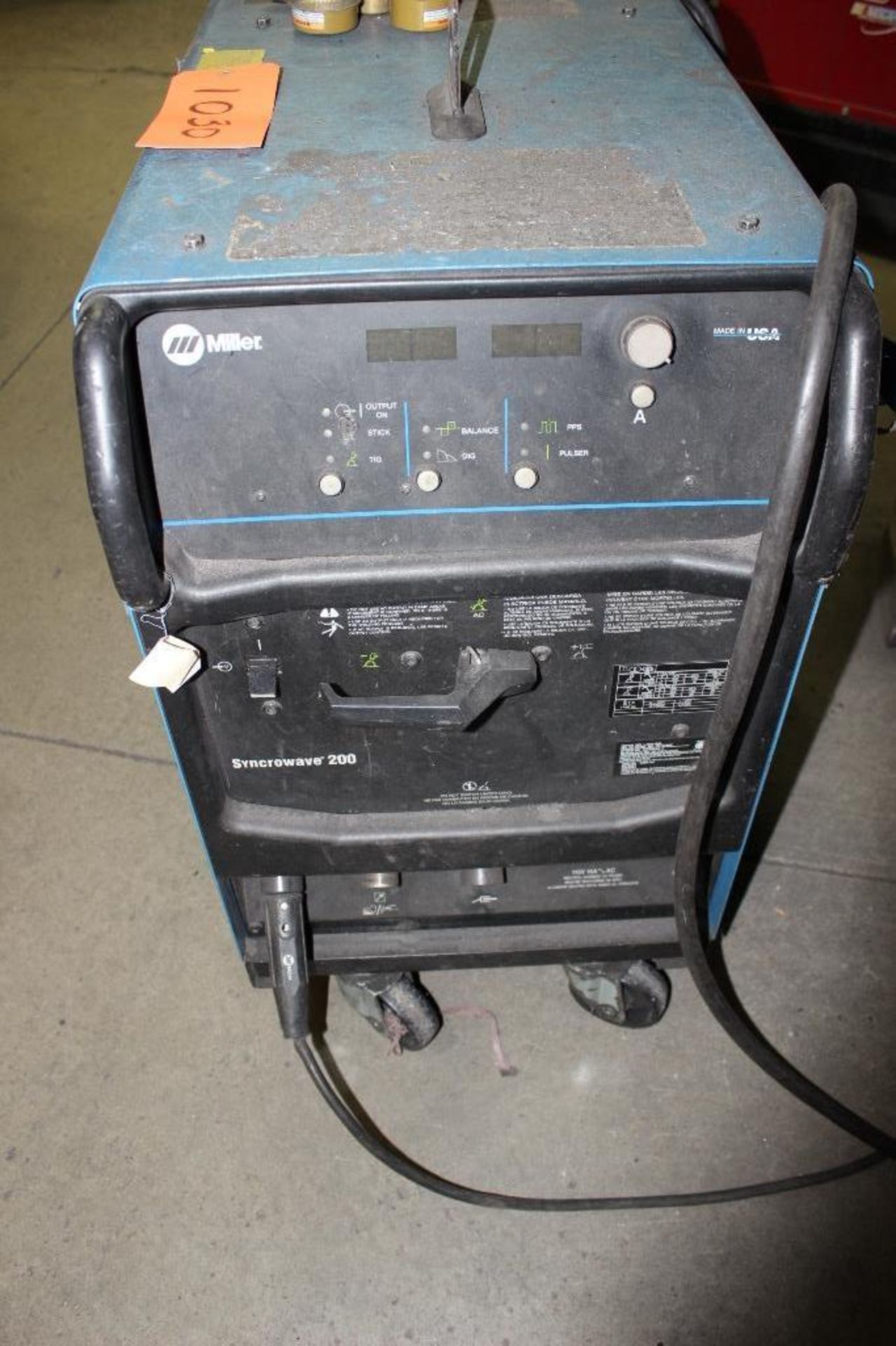 Miller Syncrowave 200 serial # LJ400185L no tanks