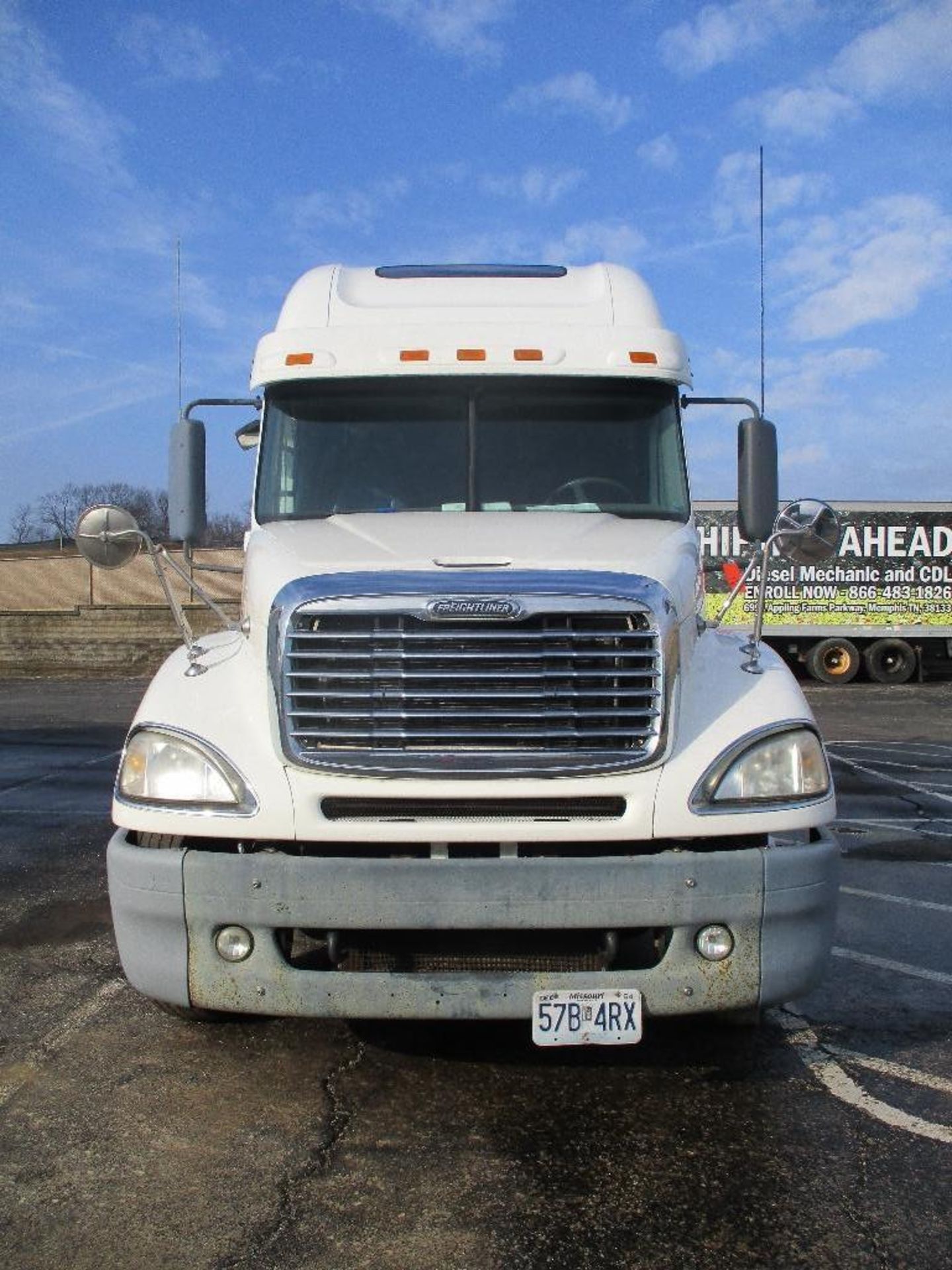 Freightliner Truck (No Title)