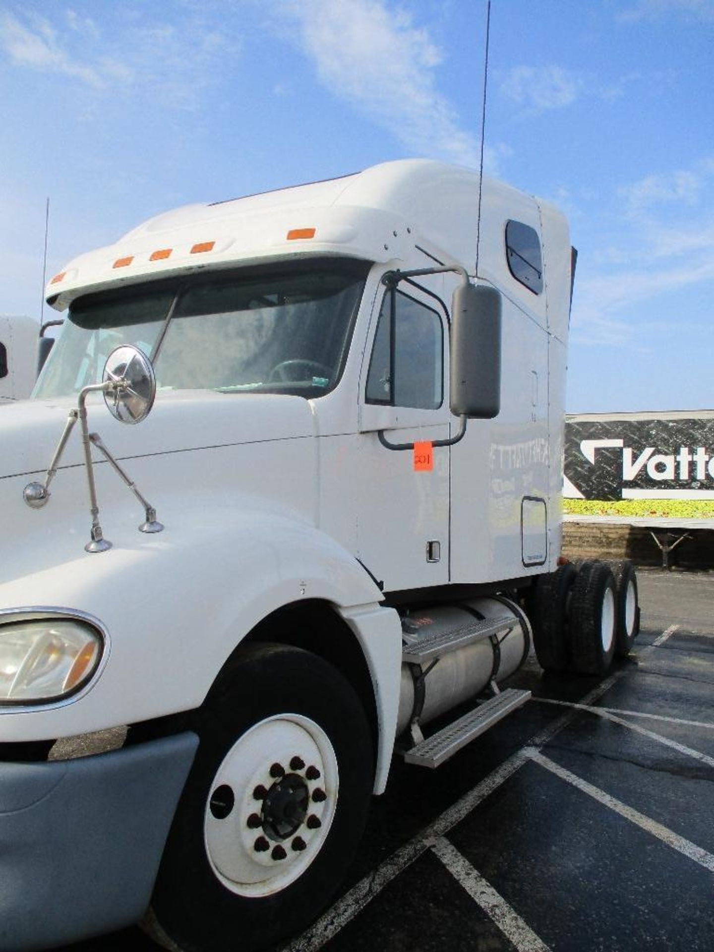 Freightliner Truck (No Title) - Image 2 of 4