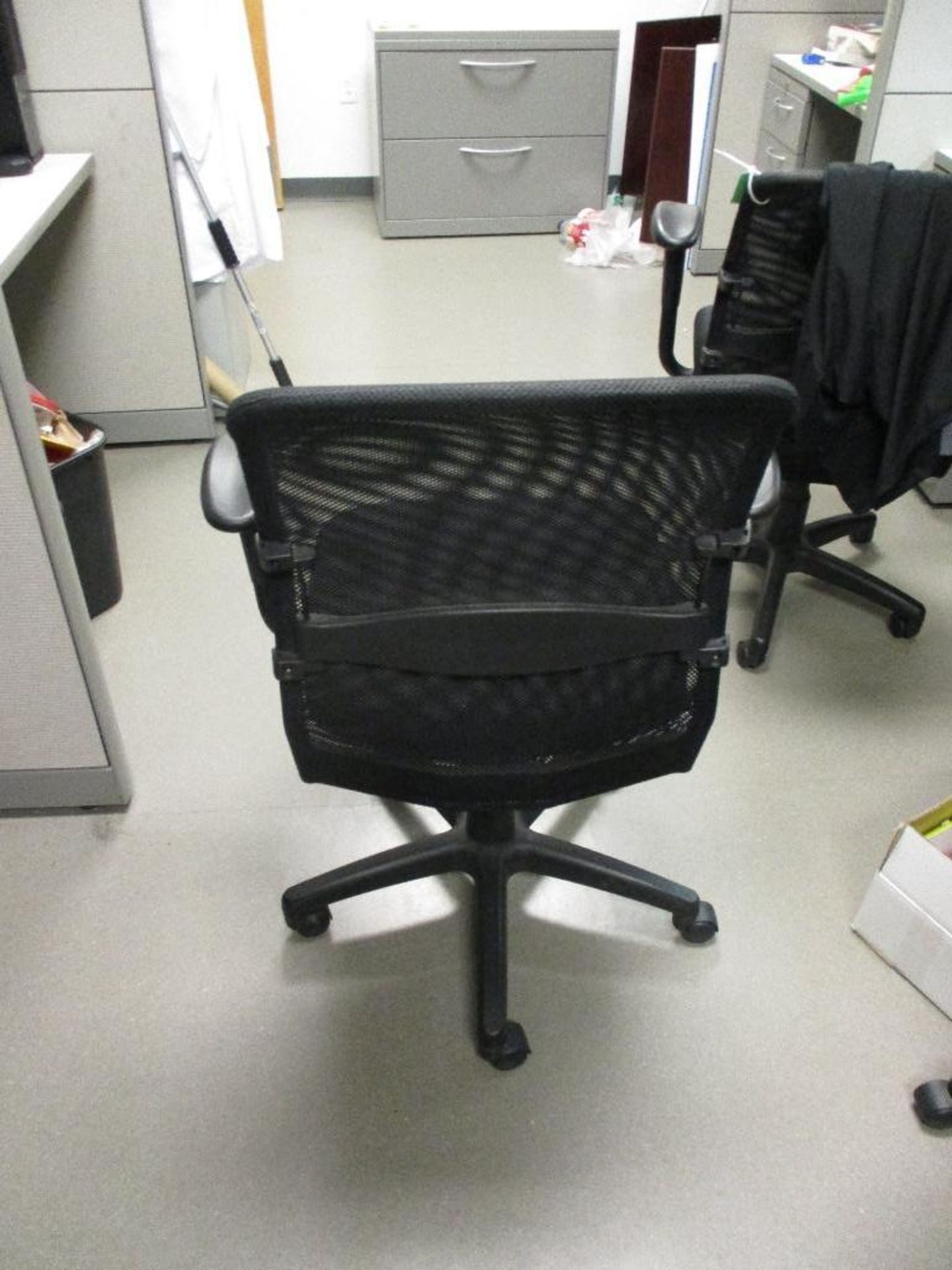 7 office rolling chairs - Image 4 of 4