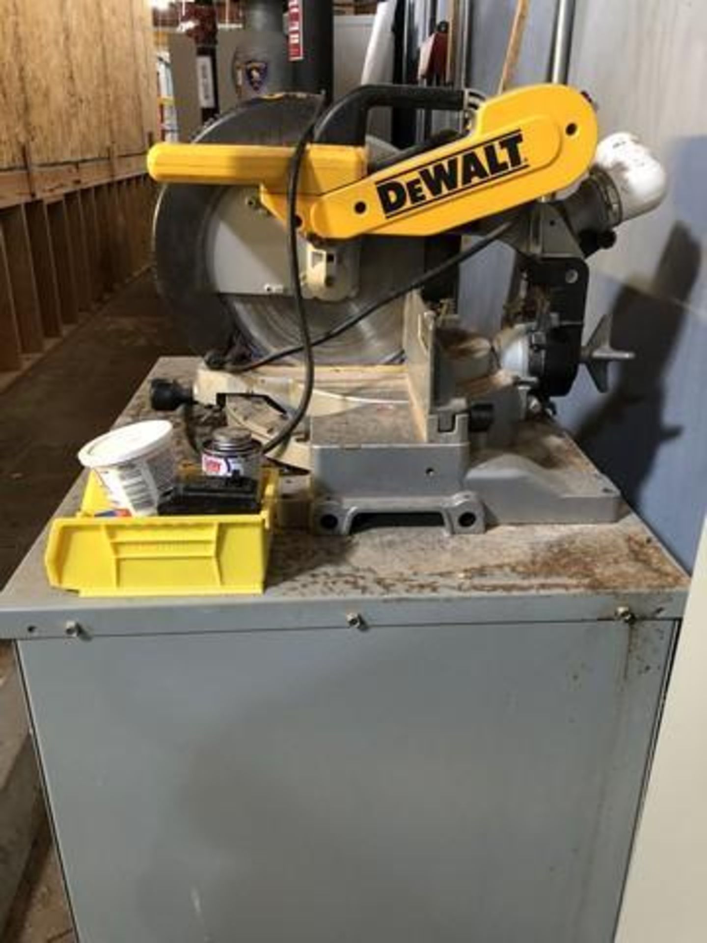 1ea Dewalt Table Saw Mdl - DW706 serie #75603 - Image 5 of 5