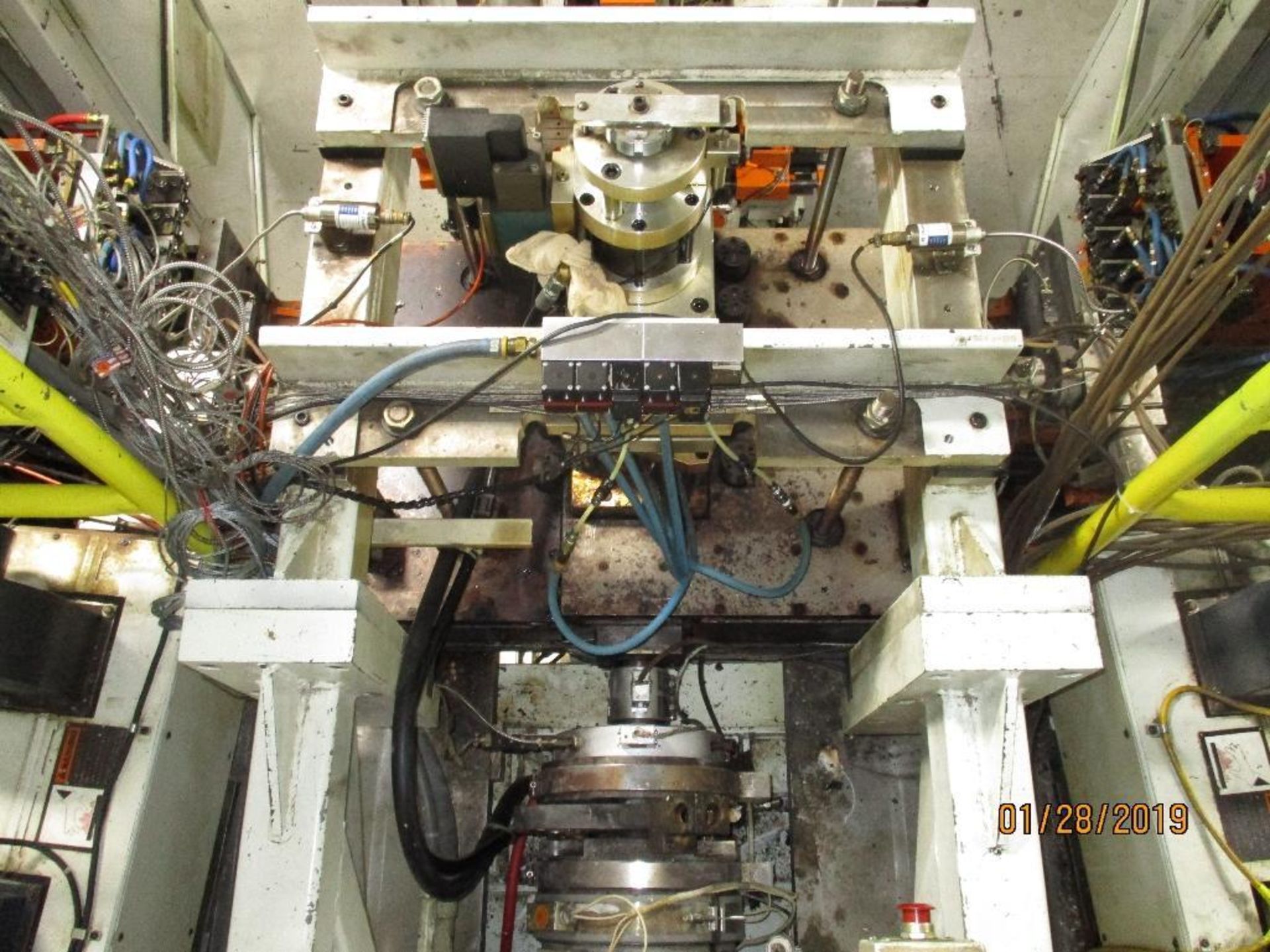 R & B Plastics Disc Mold Injection Machine, Being Sold As Scrape, Must Show Proof, Does Not Include - Image 8 of 11