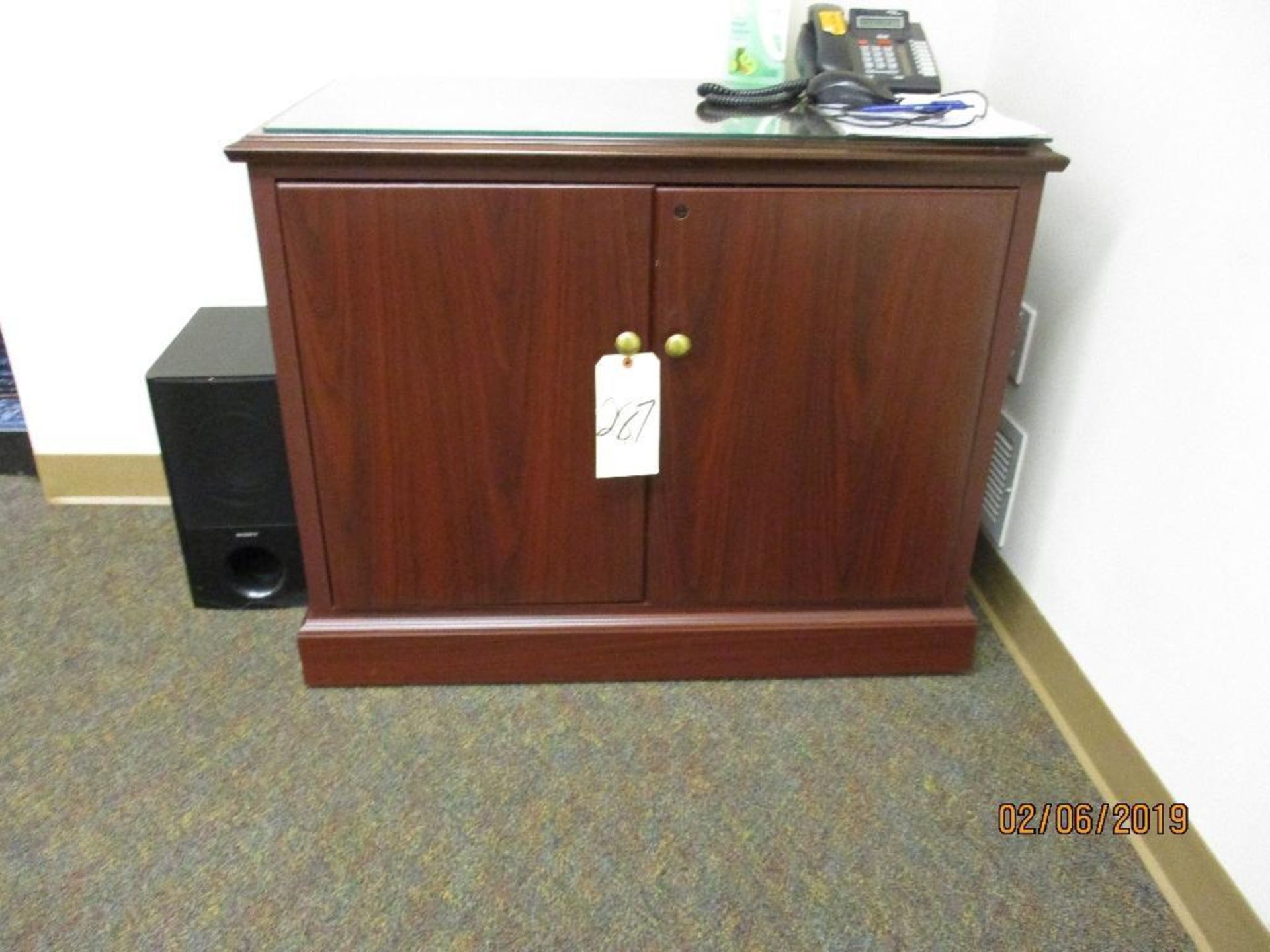 Conference table & Cabinet Plus Surround Sound System With Six Speakers - Image 2 of 8