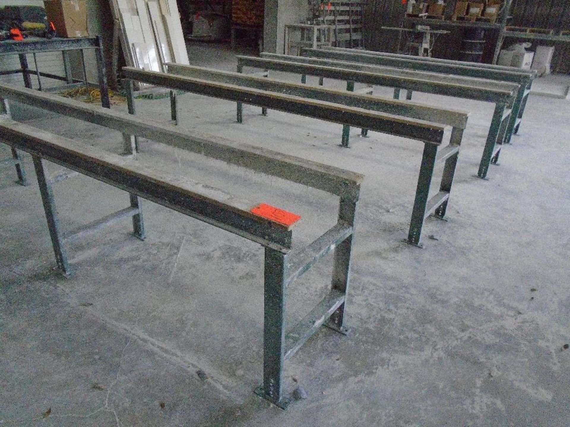 (4) 12' material stands