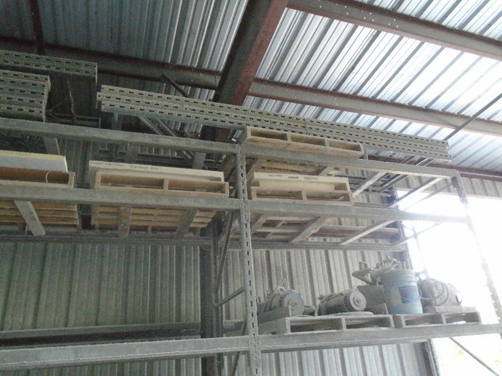 Pallet racking approx 12' x 8' x 42" consisting of 4 legs and 24 cross bars with approx 10 extra leg - Image 3 of 5