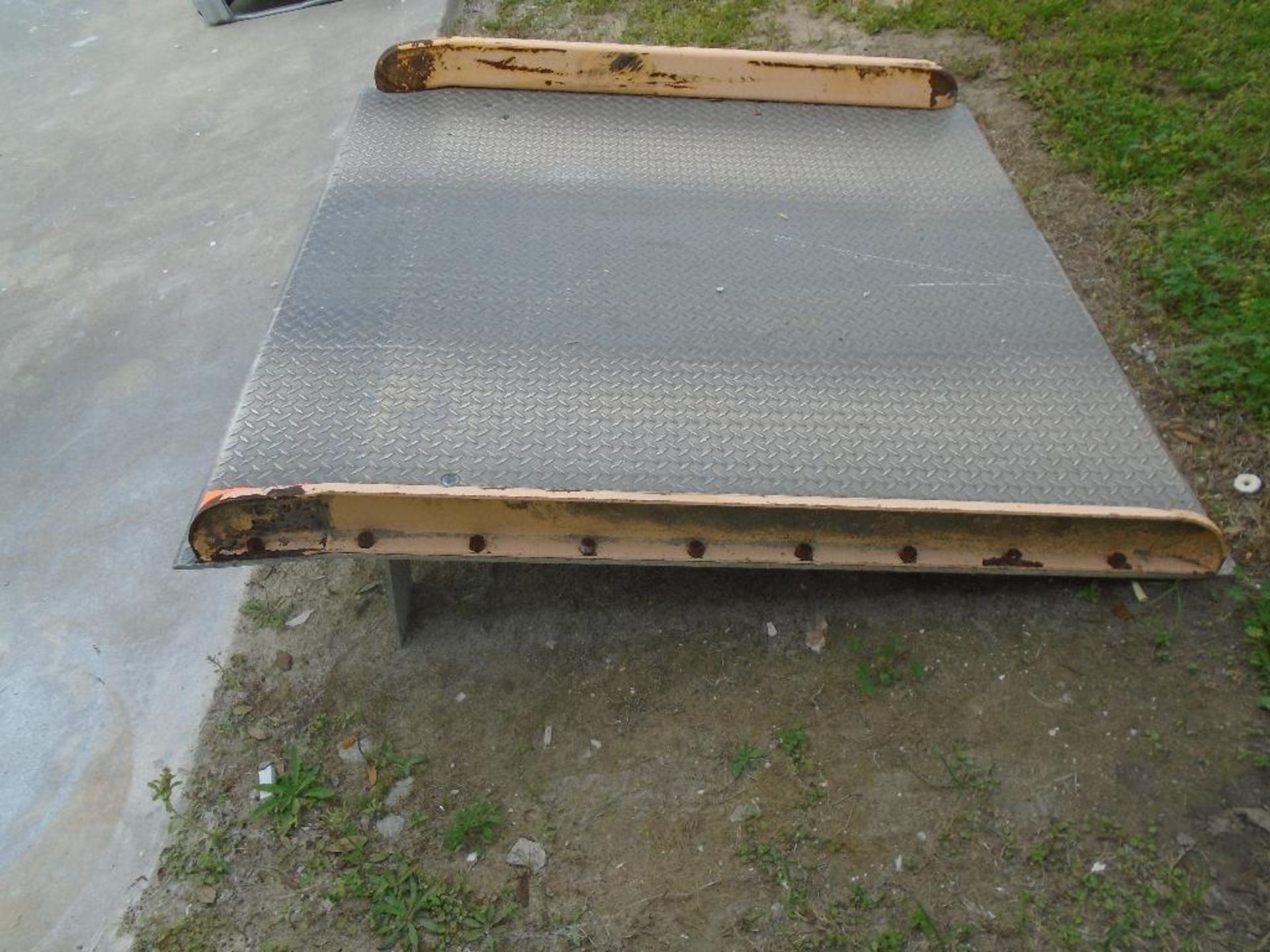 5' x 5' aluminum dock plate - Image 2 of 3