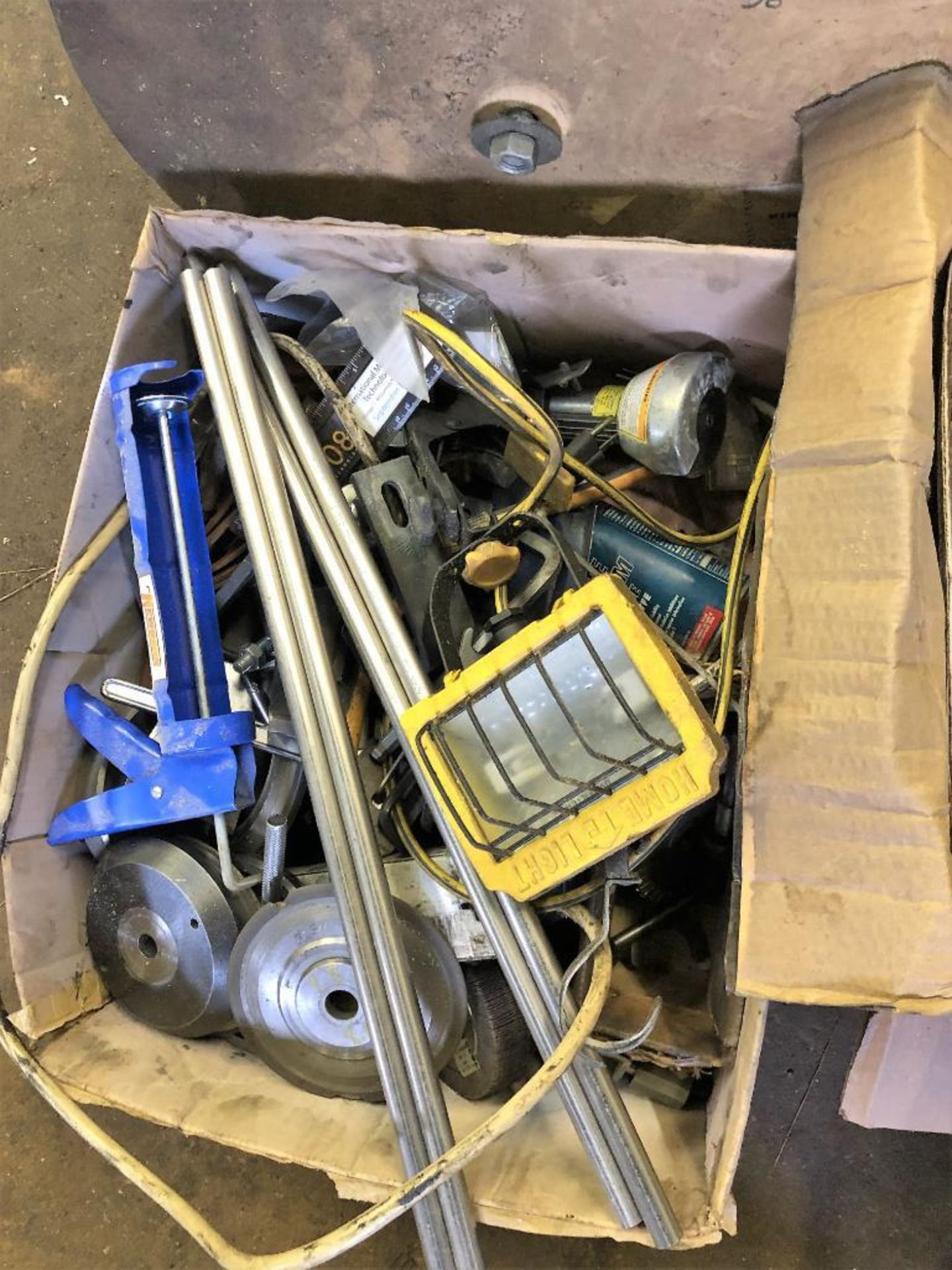 Lot c/o: Assorted Misc. Eletrical Motors, Drill Bits & Saw Blades on one skid - Image 8 of 8