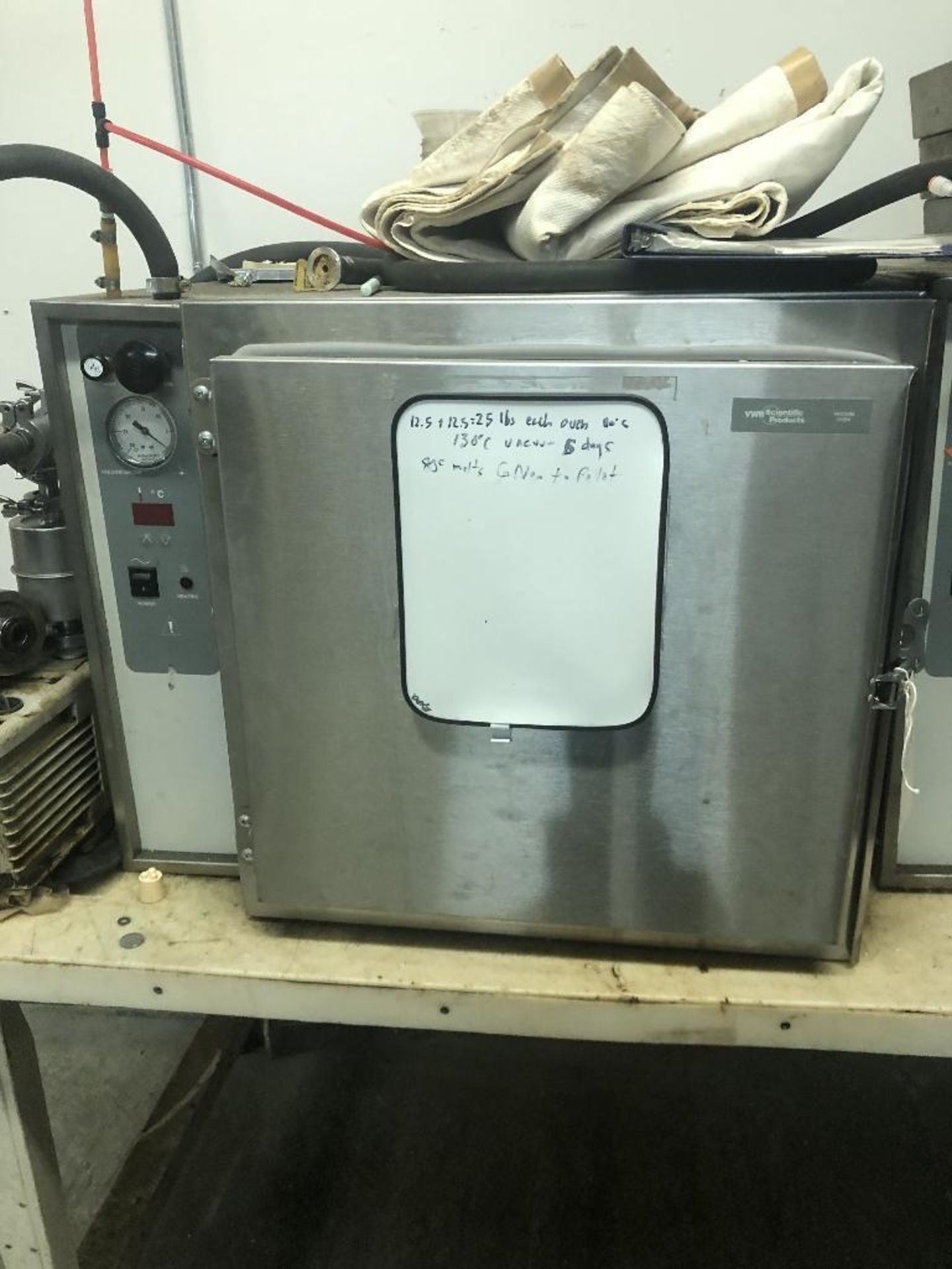 2 ea. AWR Scientific Products Vacuum Ovens Dimensions : 30" x 31" x 25" - Image 12 of 13