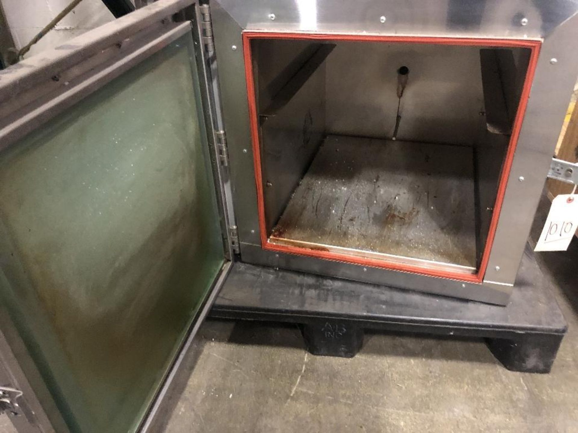 1ea VWR Scientific Products Vacuum Oven; Dimension 30"x 24"x 19" - Image 6 of 6