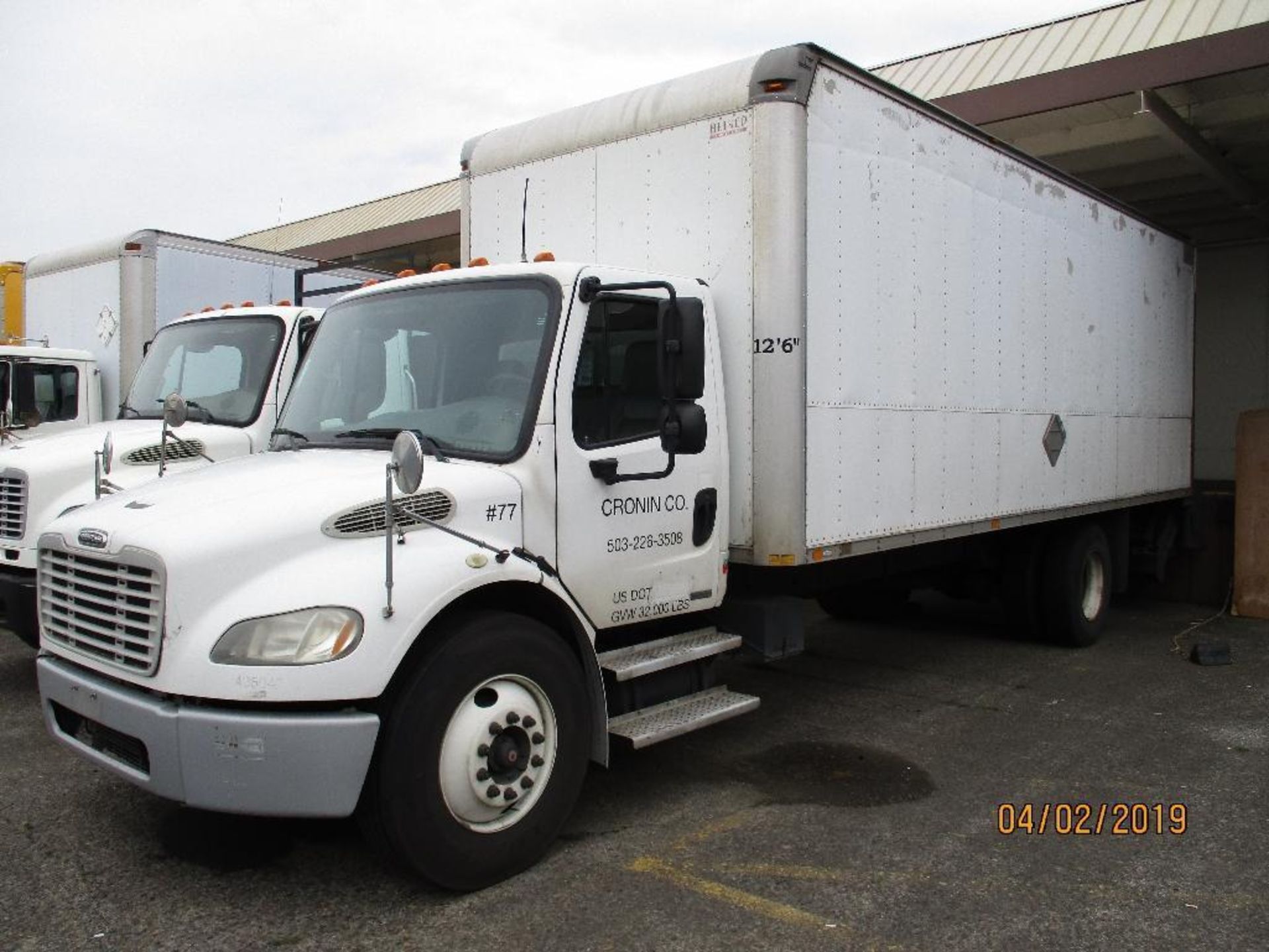 2004 Freightliner Business Class M2 Box Truck 24ft With Lift Gate, Automatic, GVWR 33,000lb, 195623 - Image 2 of 14