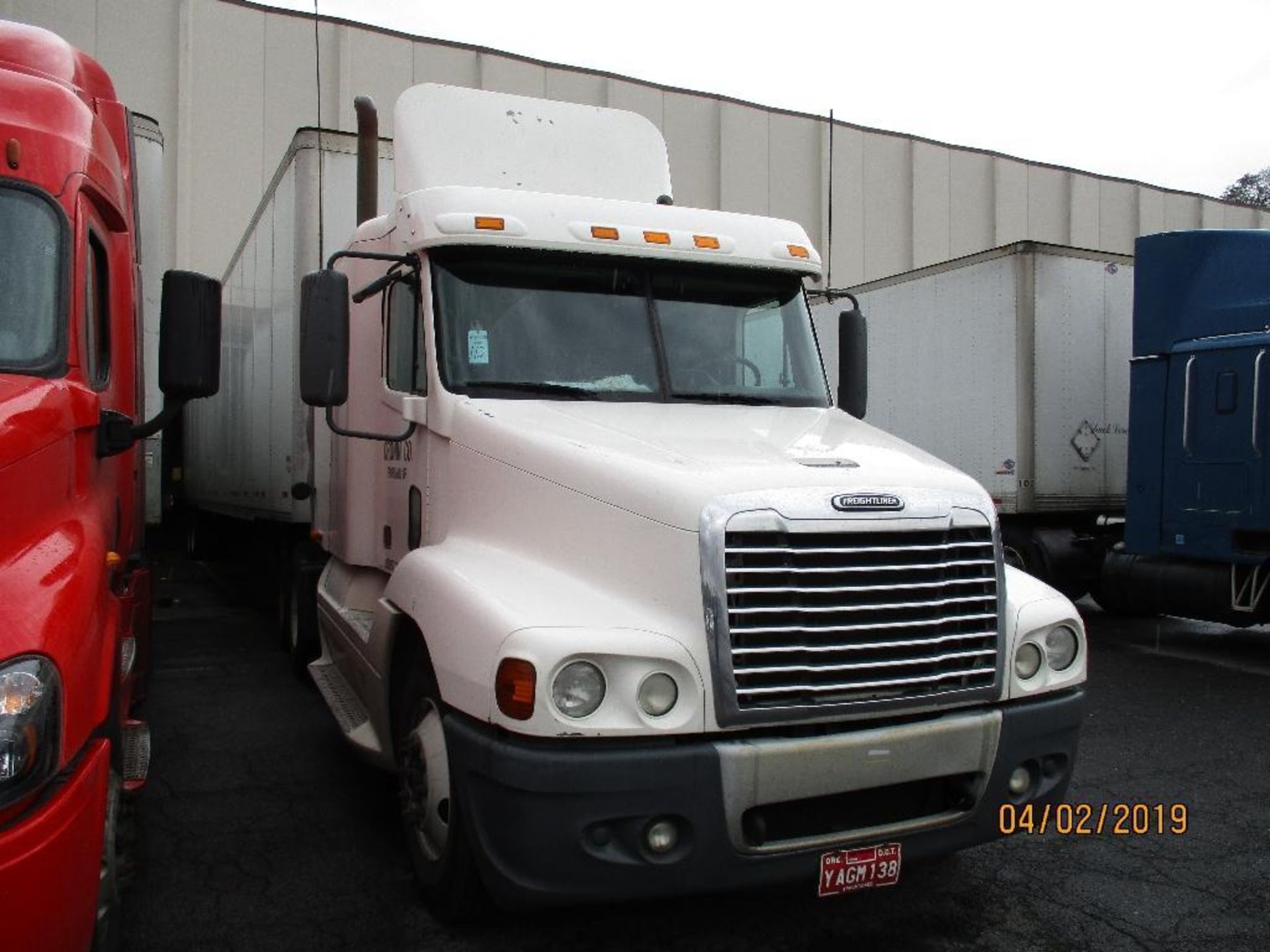 2004 Freightliner Tractor, GVWR 52,000lb, 814,523 Miles, VIN #1FUJBBCK45PU91882