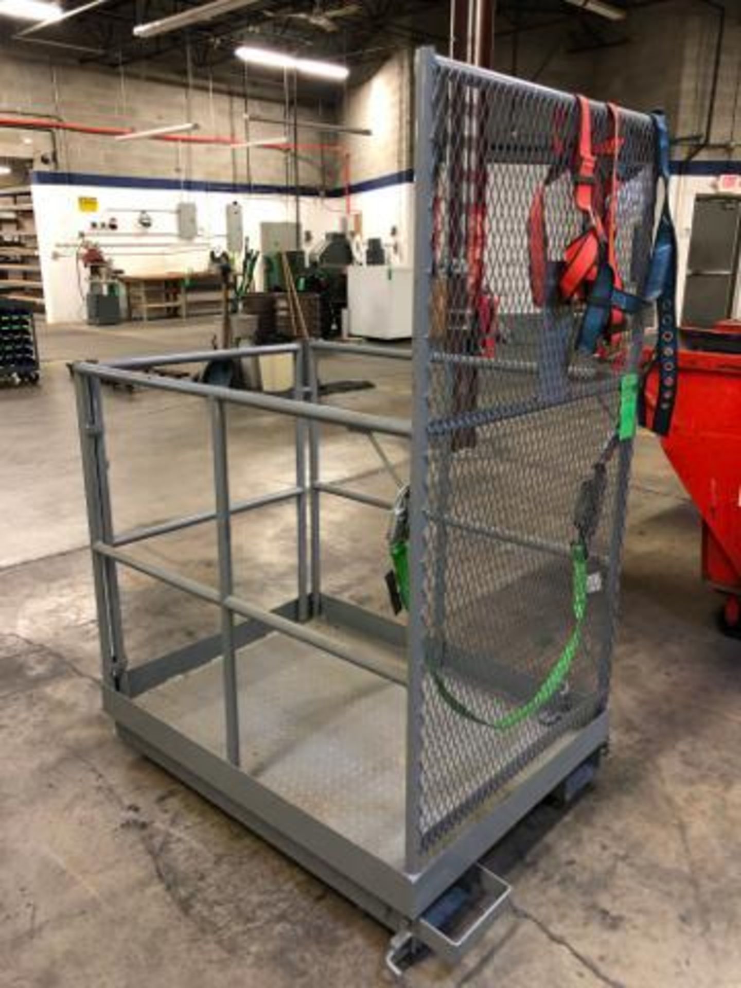 Cotterman 1,000 lb. Cap. Model: WM100 Work Cage - Image 2 of 7