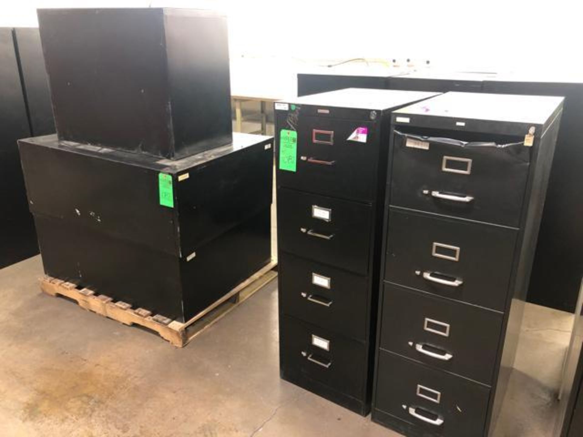 (2) 5 Drawer Metal File Cabinets 47"x 35"x 18", (1) 2 Drawer File cabinet 36"x 26"x 19", (2) 4 Drawe - Image 5 of 6